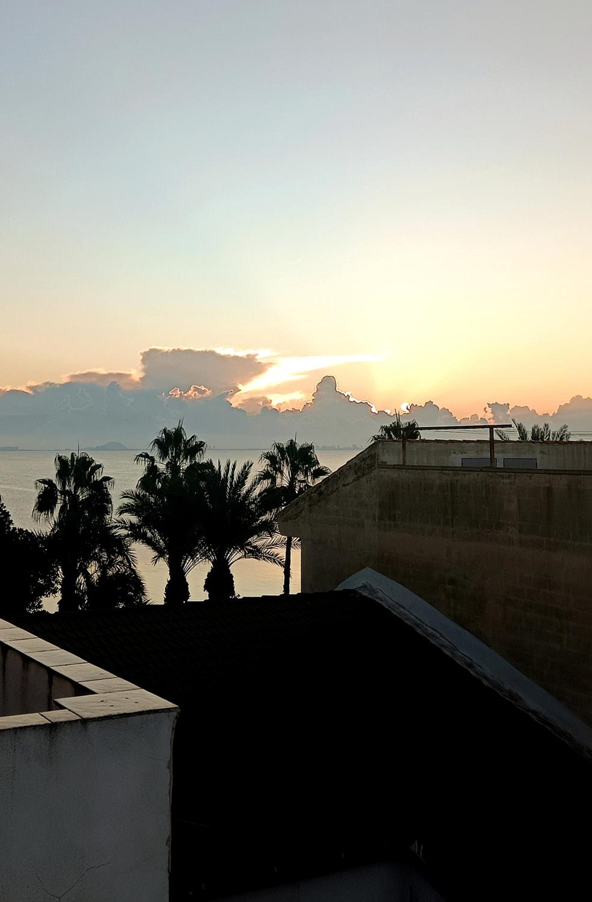 Modern Art apartment by the sea Playa del Espejo
