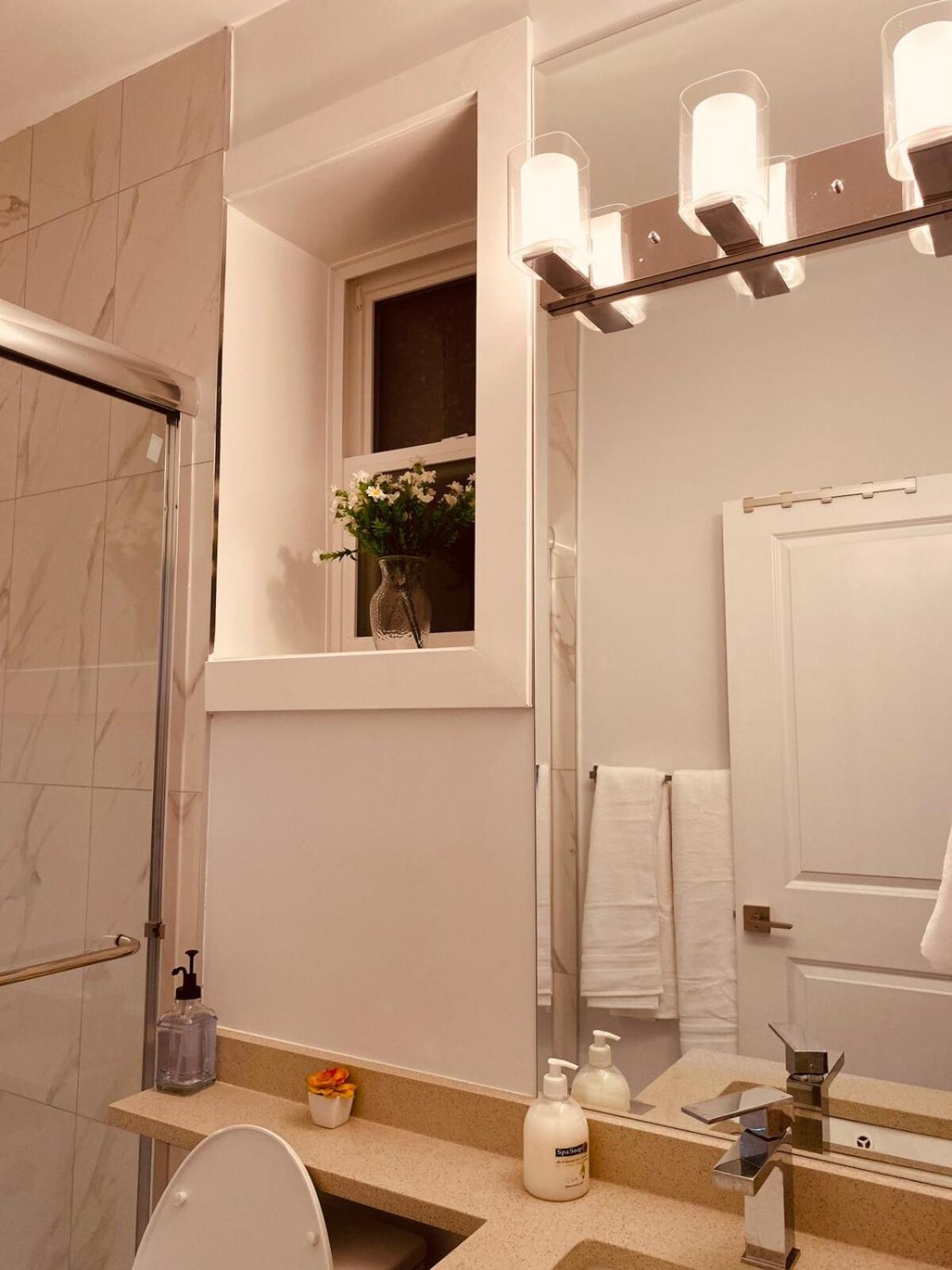 Sweet home 2 bedroom suite