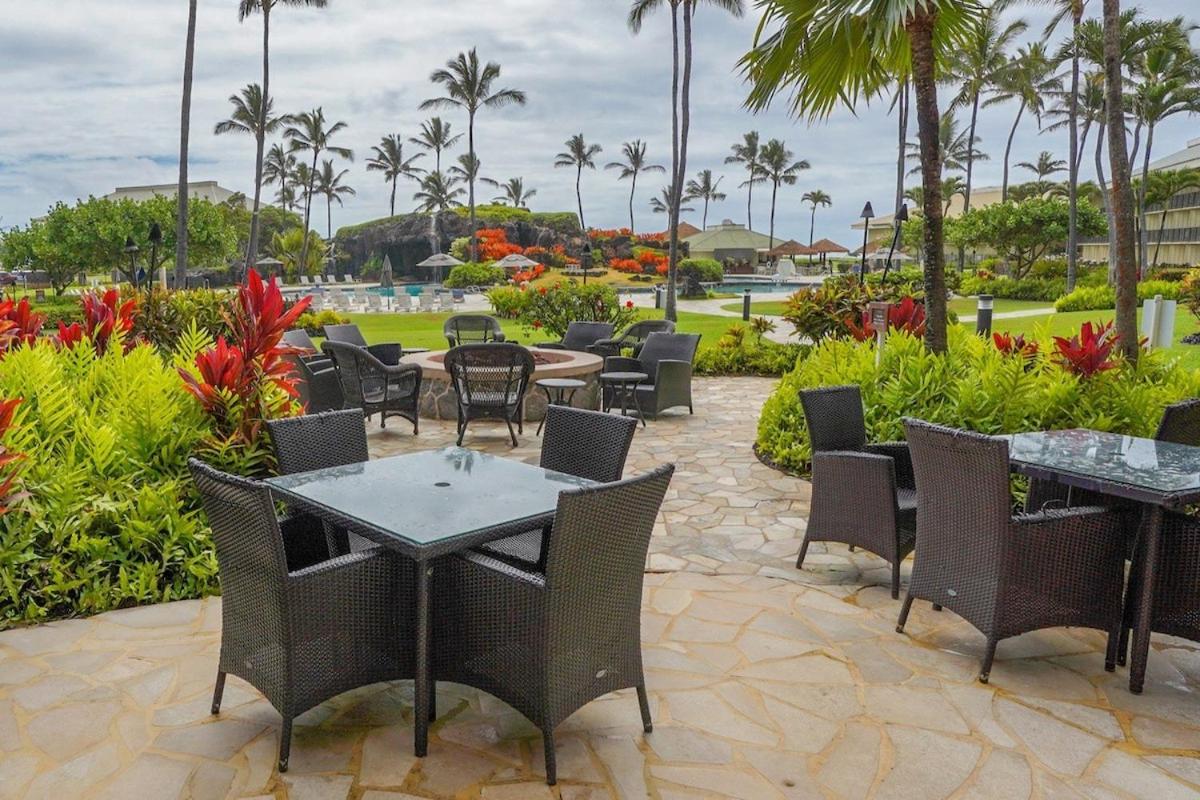 East Shore Beachfront Resort, Restaurant, Bar, AC, Spa, Pool & Gym