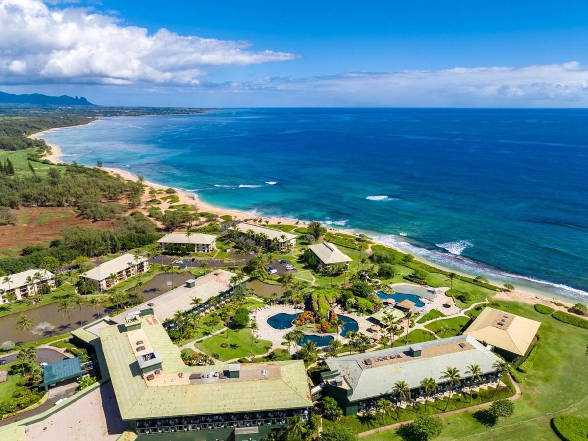 East Shore Beachfront Resort, Restaurant, Bar, AC, Spa, Pool & Gym