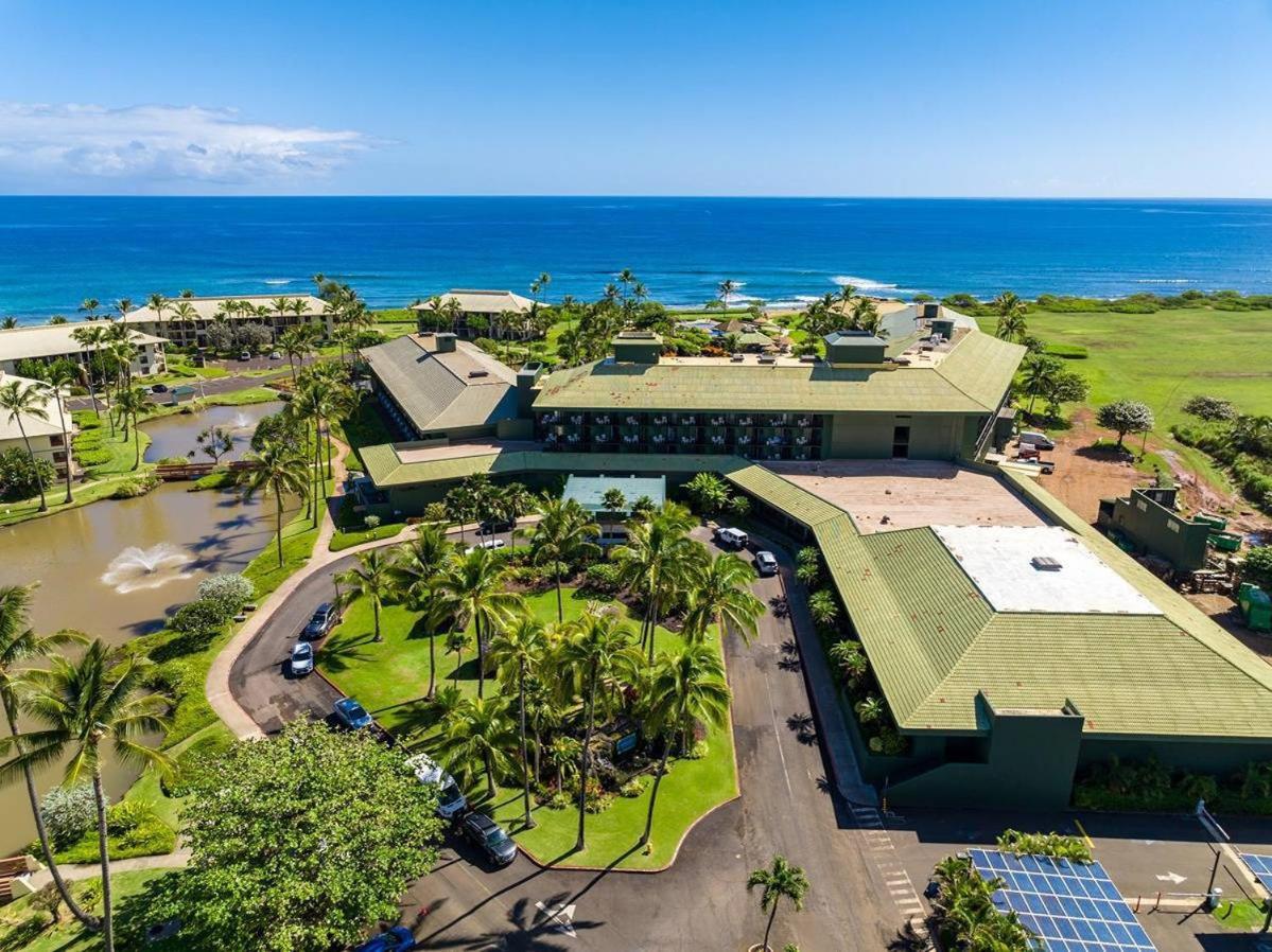 East Shore Beachfront Resort, Restaurant, Bar, AC, Spa, Pool & Gym
