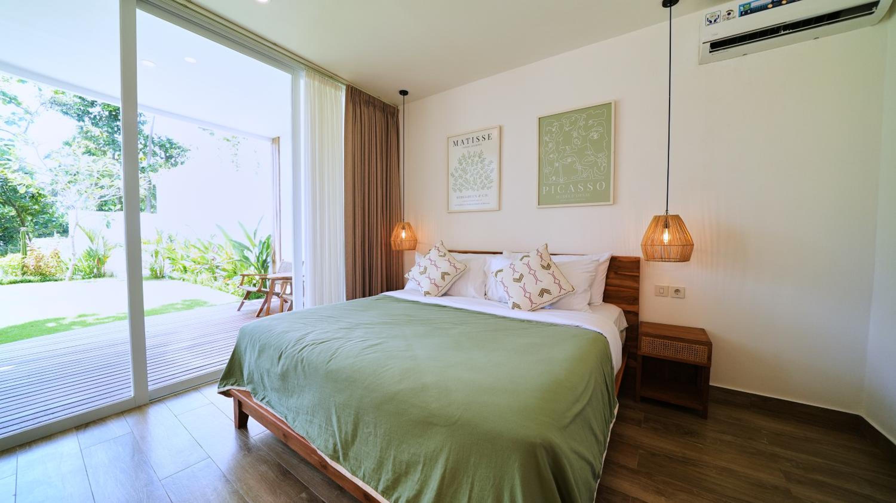 Kayu Jati Villa - 3BR Villa in Kedungu