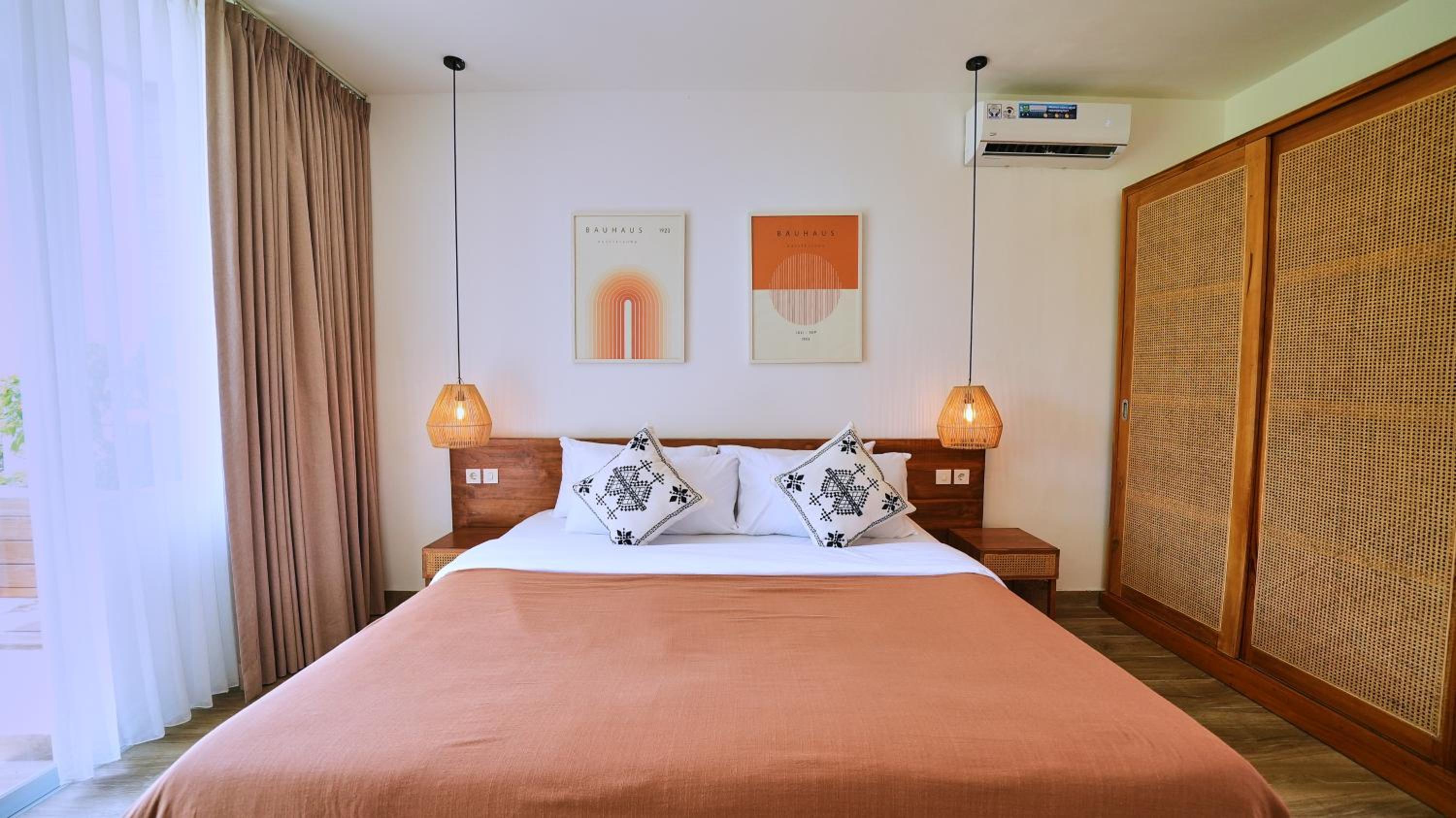 Kayu Jati Villa - 3BR Villa in Kedungu