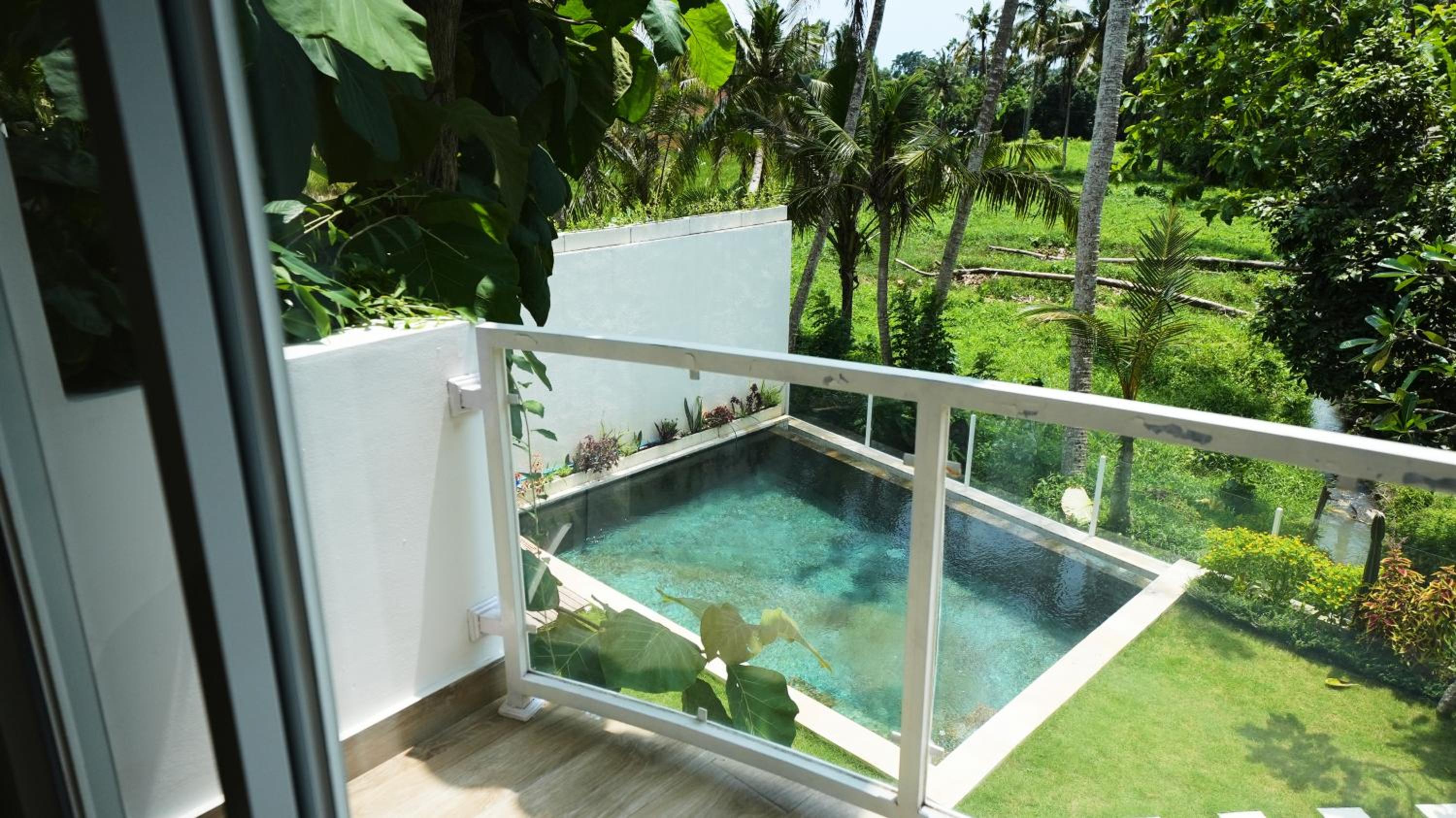 Kayu Jati Villa - 3BR Villa in Kedungu