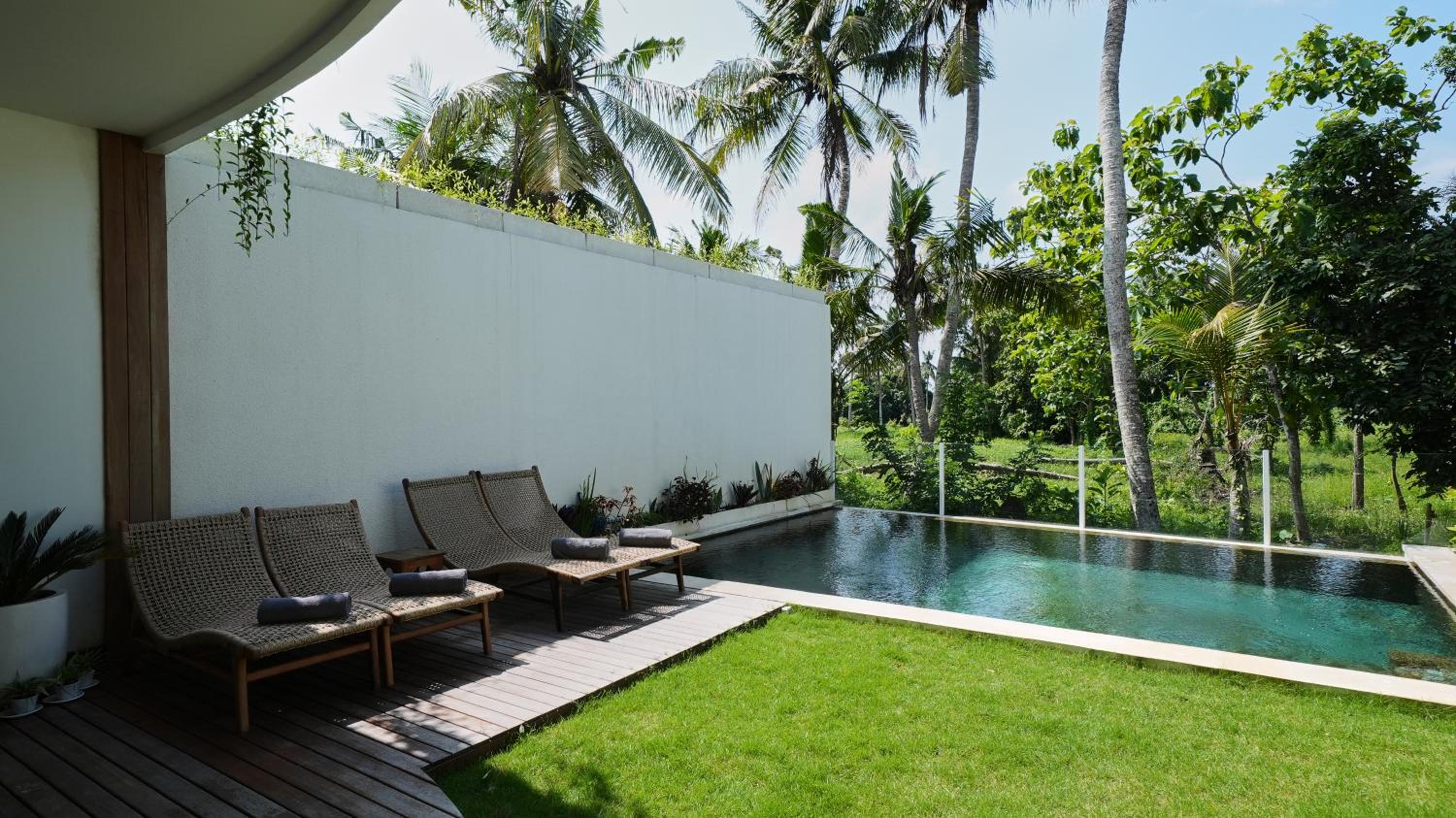 Kayu Jati Villa - 3BR Villa in Kedungu