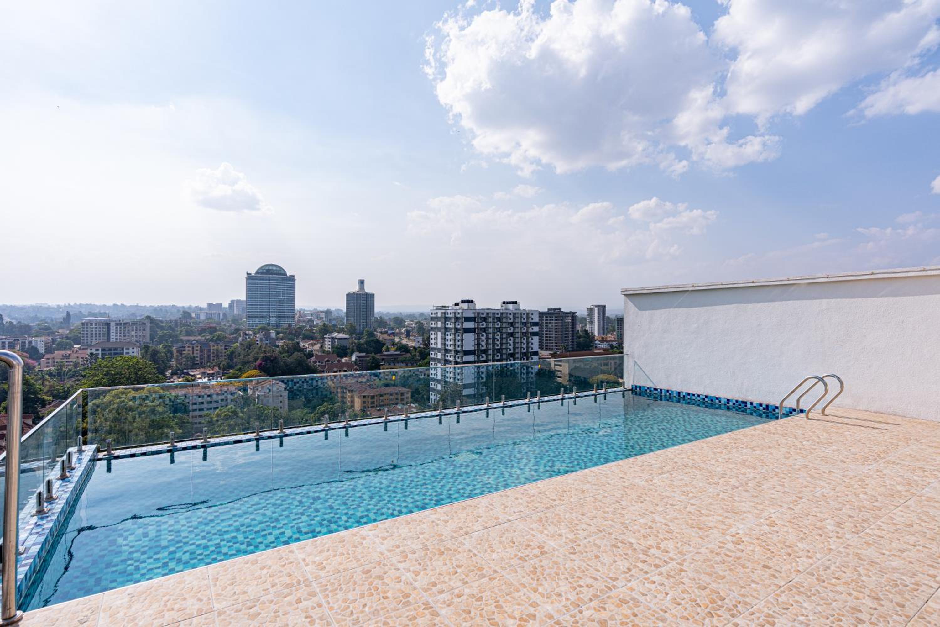Marina Bay One & Two Bedroom, 270 Cafe, Rooftop Swimming pool, gym, workspace ,Wonderiss Properties Westlands Living