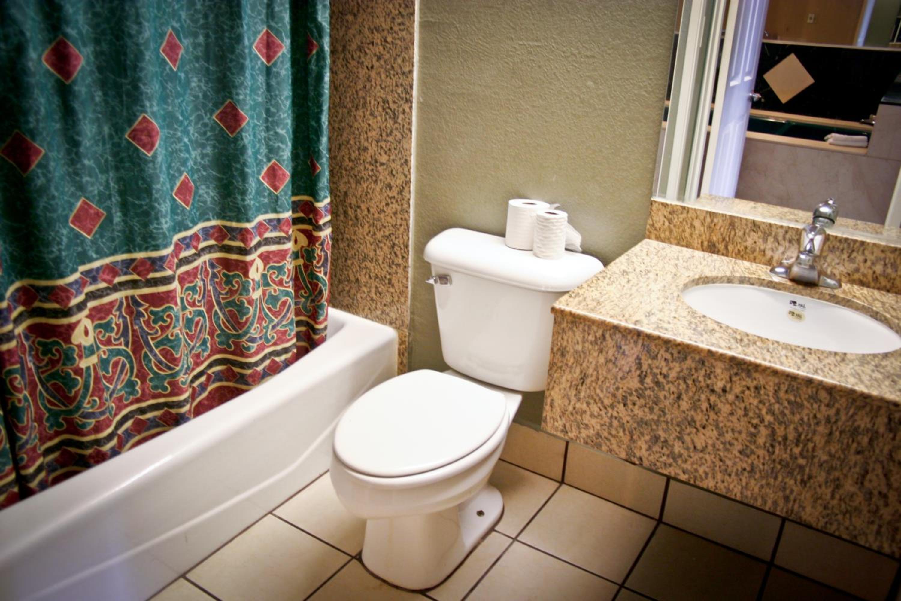 La Mirage Inn LAX Airport