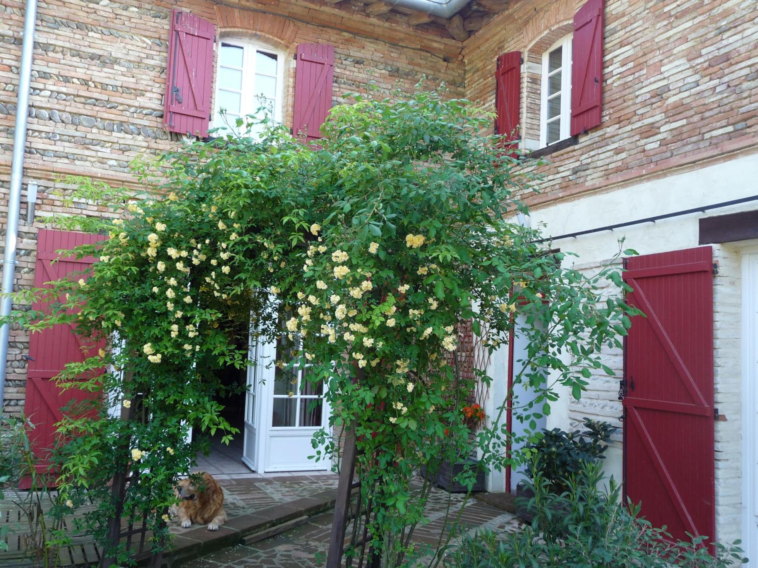Logis Domaine de Peyrolade