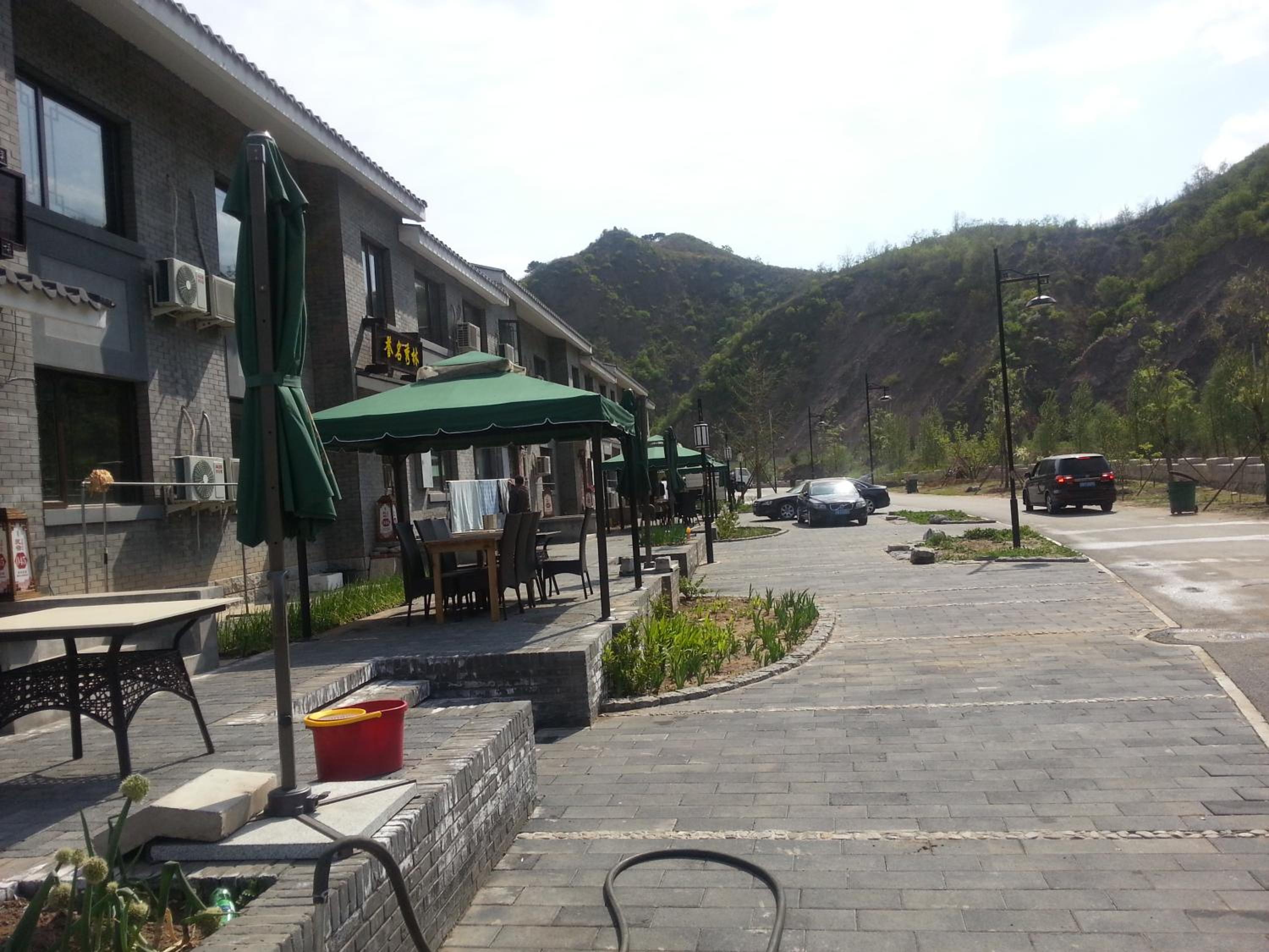 Jumanyuan House
