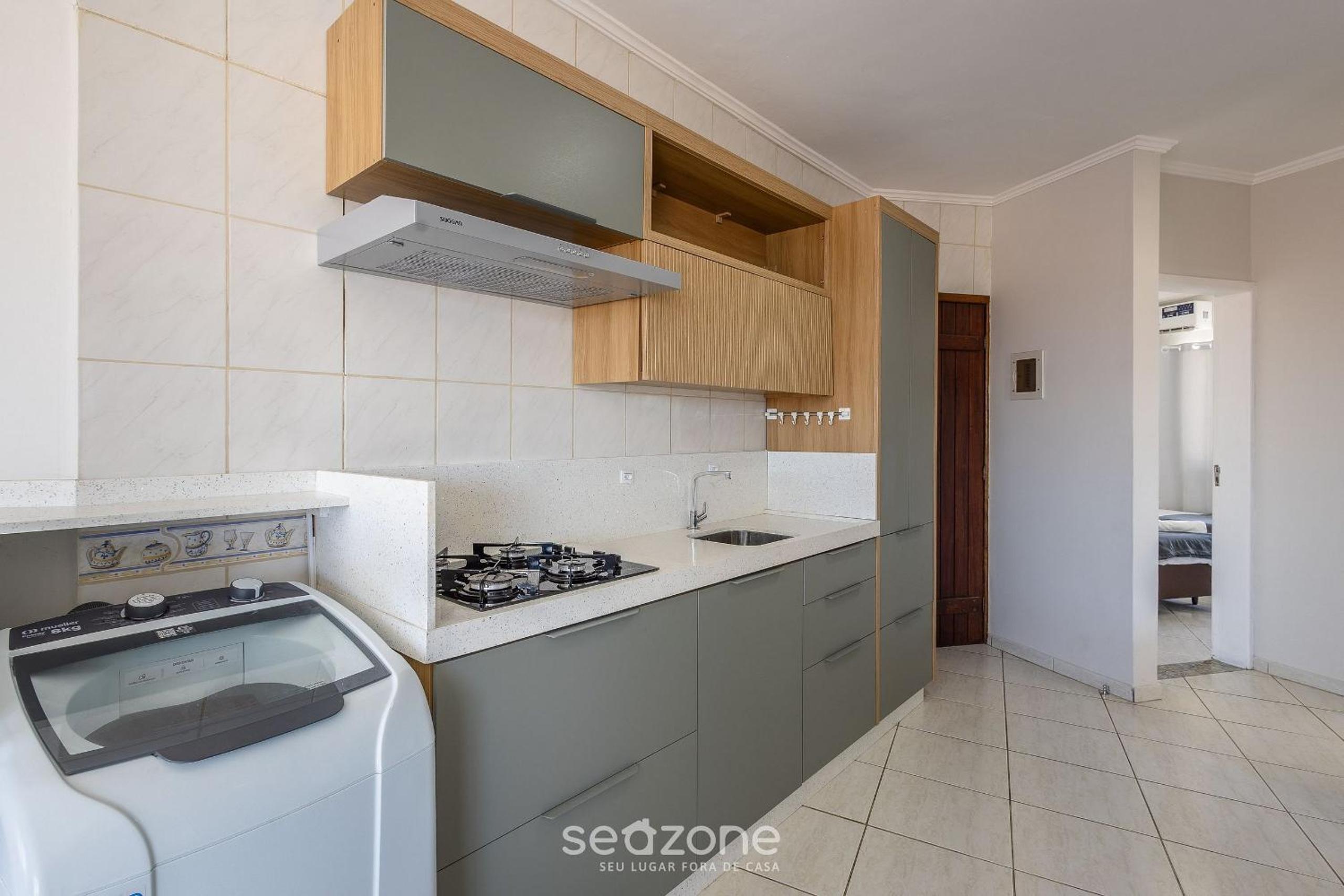 Sea View Apt 3BR & Garage 130m Beach – ROR0002