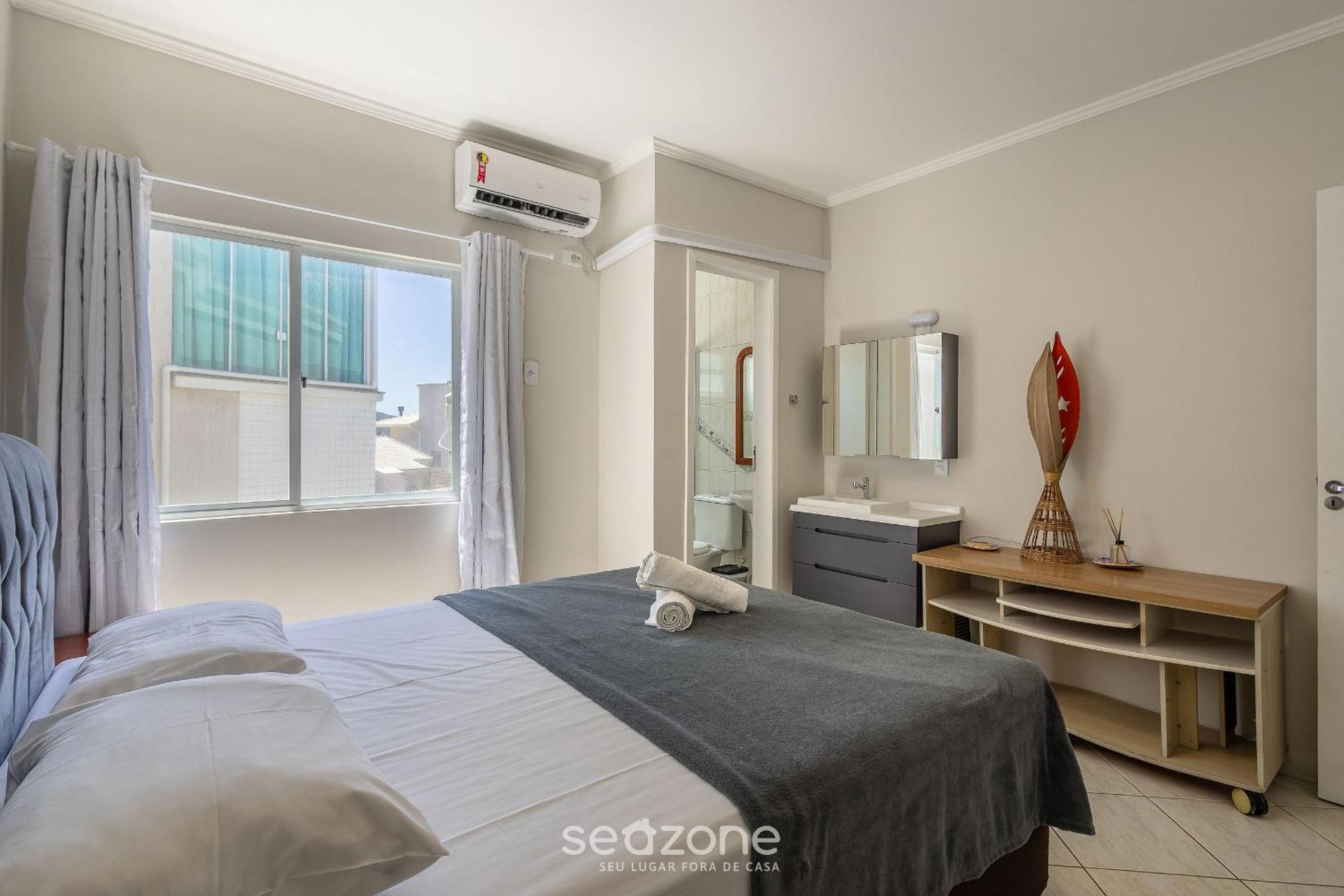 Sea View Apt 3BR & Garage 130m Beach – ROR0002