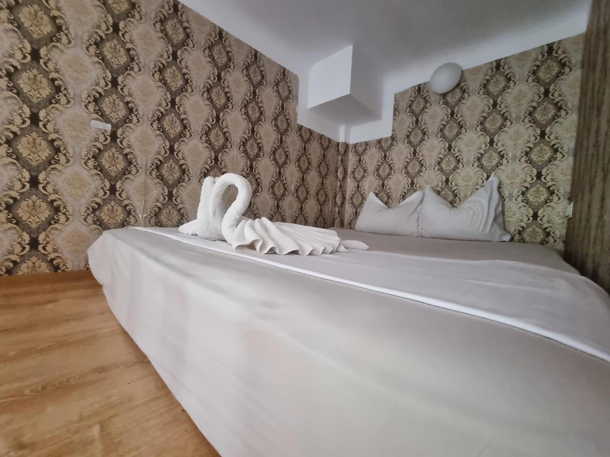 Experience Old Town Charm at Covaci 3BR
