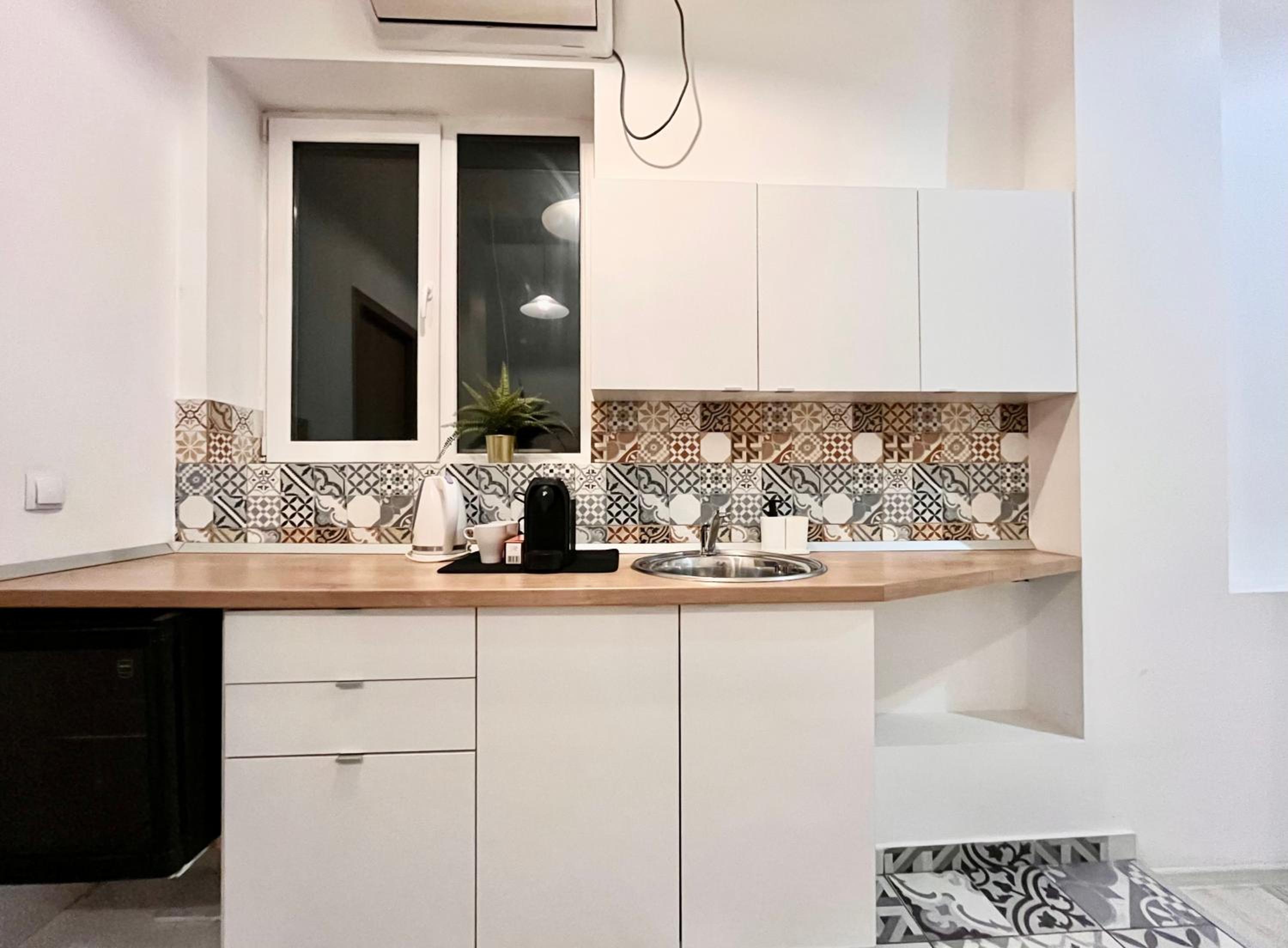 Experience Old Town Charm at Covaci 3BR