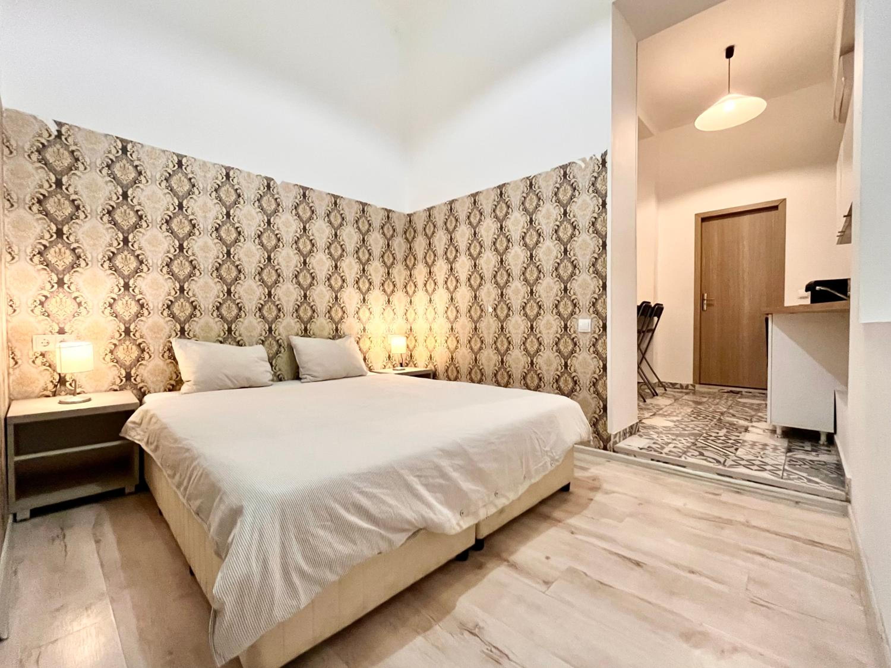 Experience Old Town Charm at Covaci 3BR