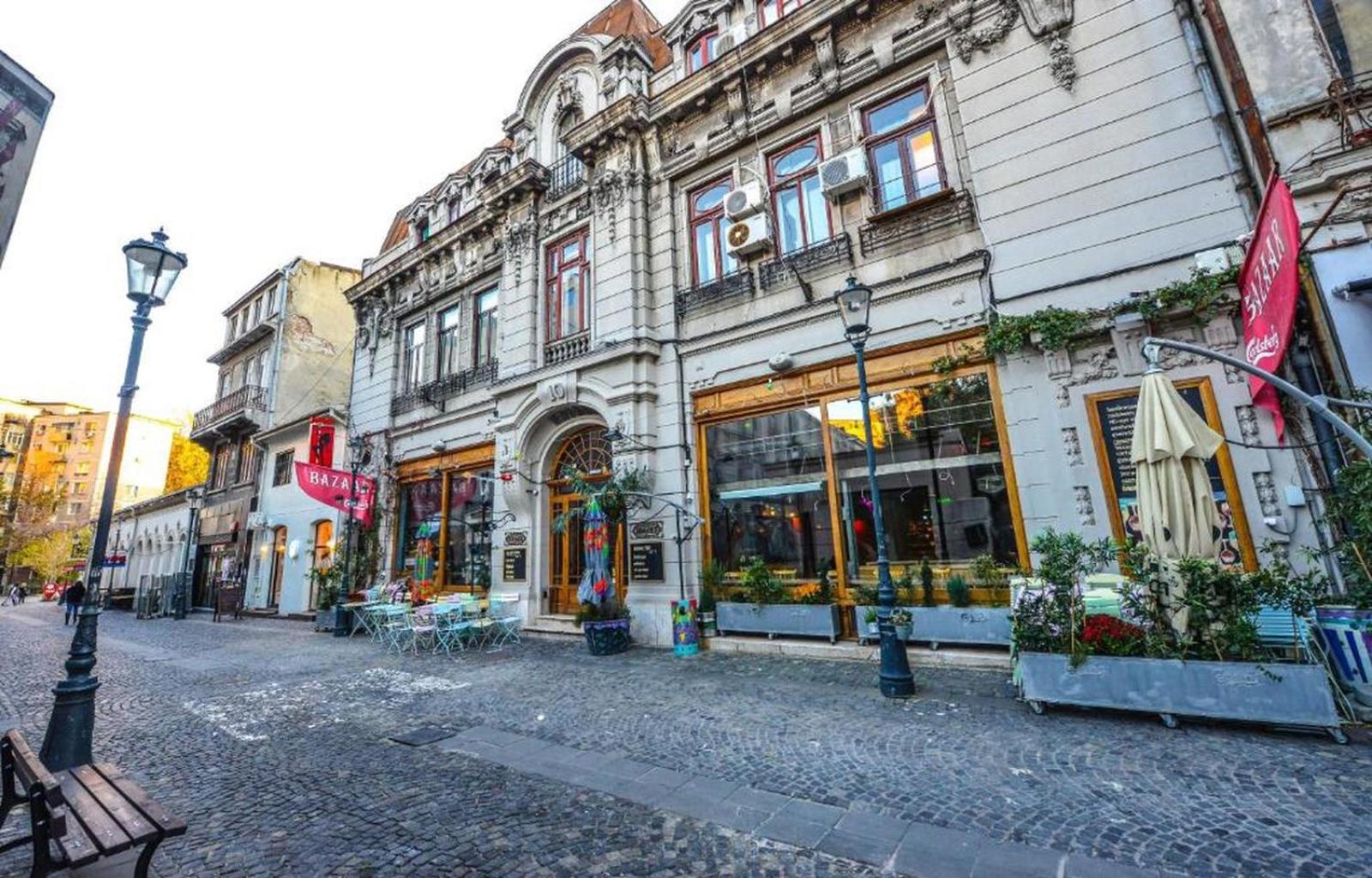 Experience Old Town Charm at Covaci 3BR