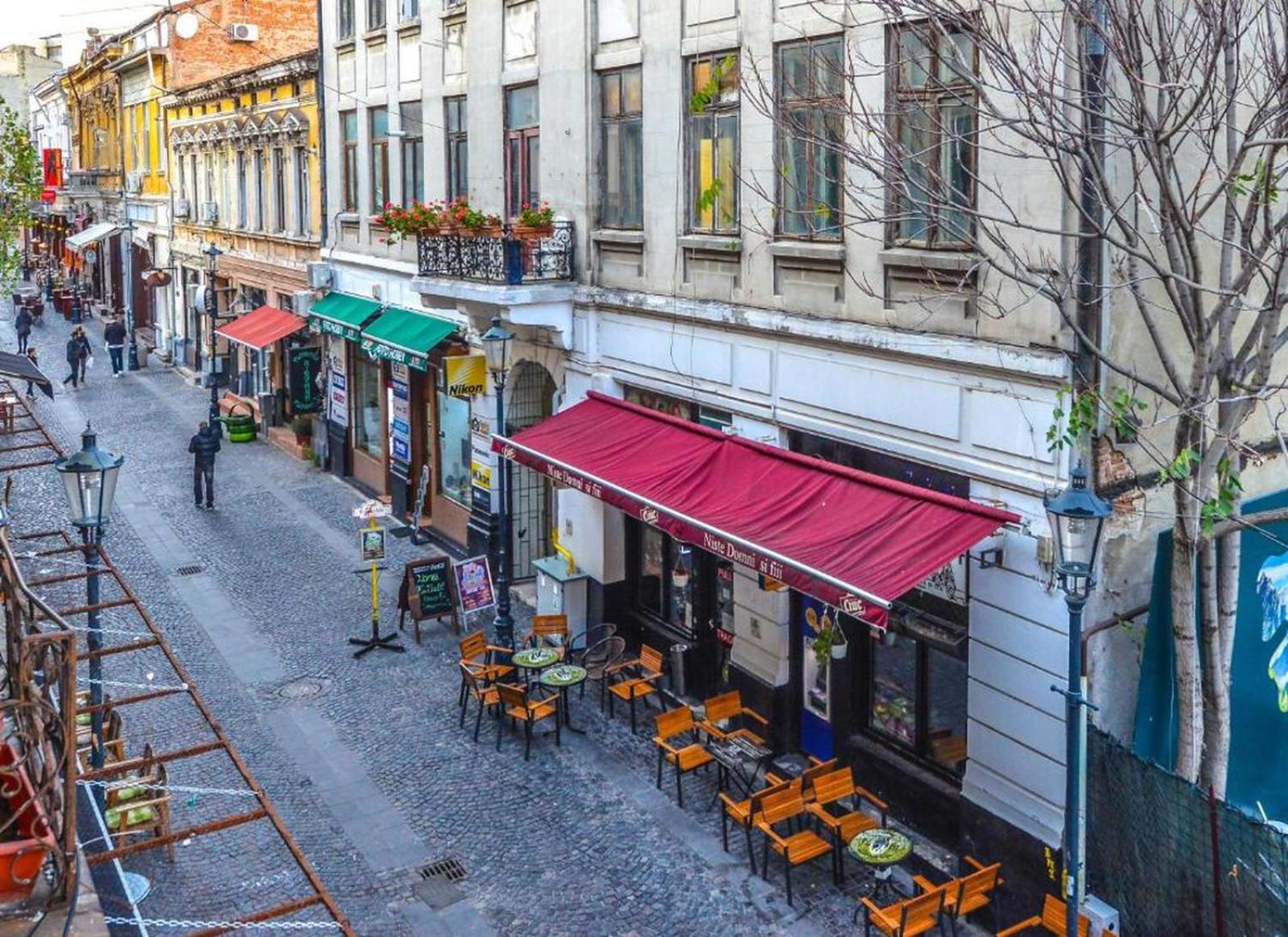 Experience Old Town Charm at Covaci 3BR