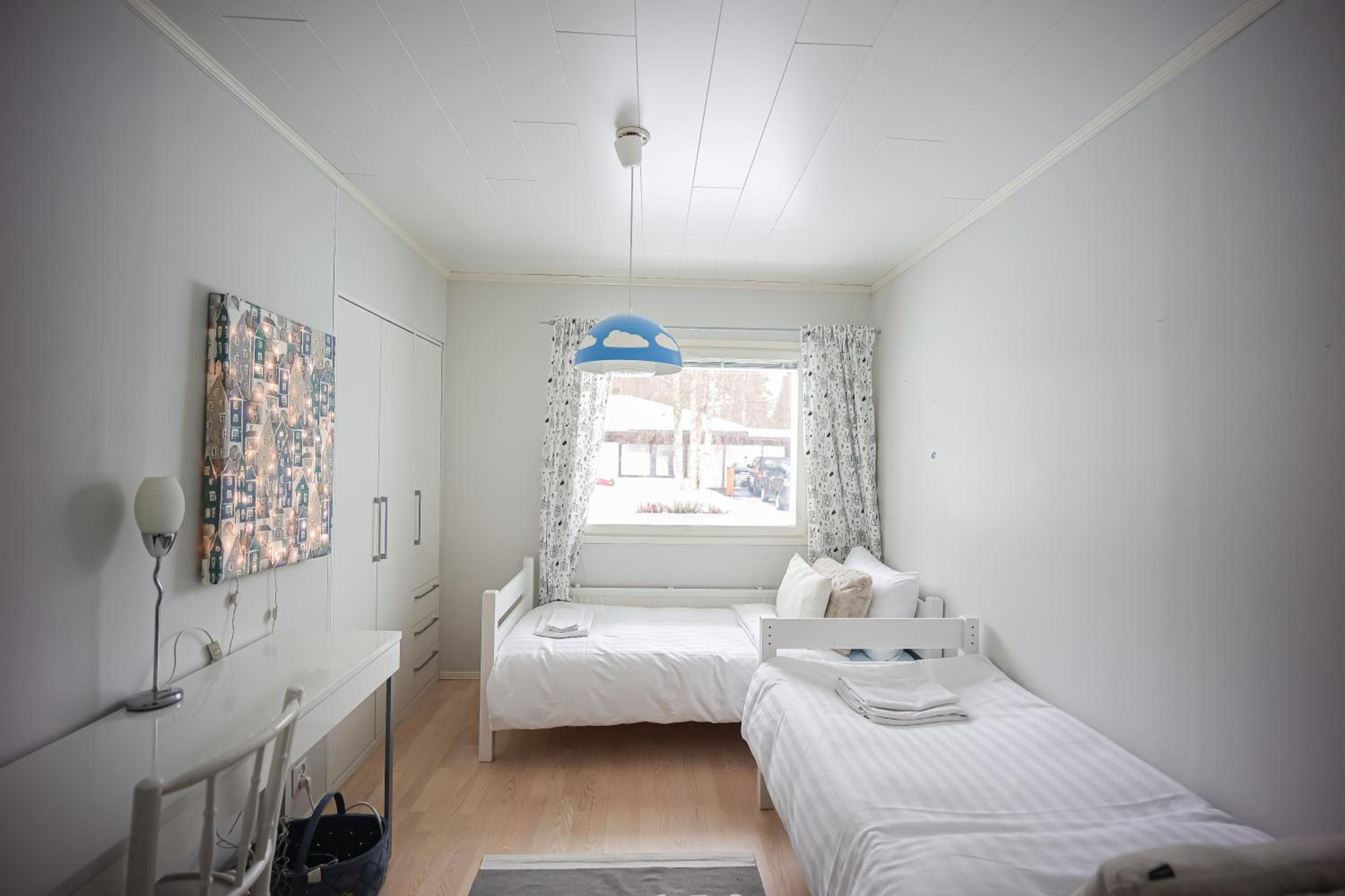 Villa Raikka - 3BDR - Sauna - Wi-Fi - Private Parking