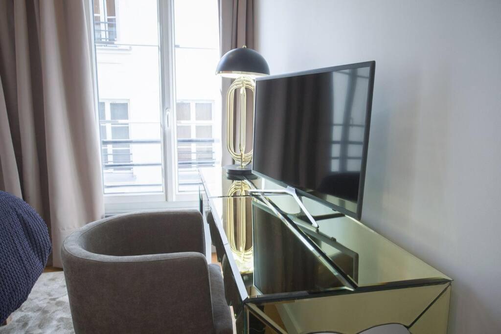 My Véranda - Marais - République- Luxury family suite avec climatisation