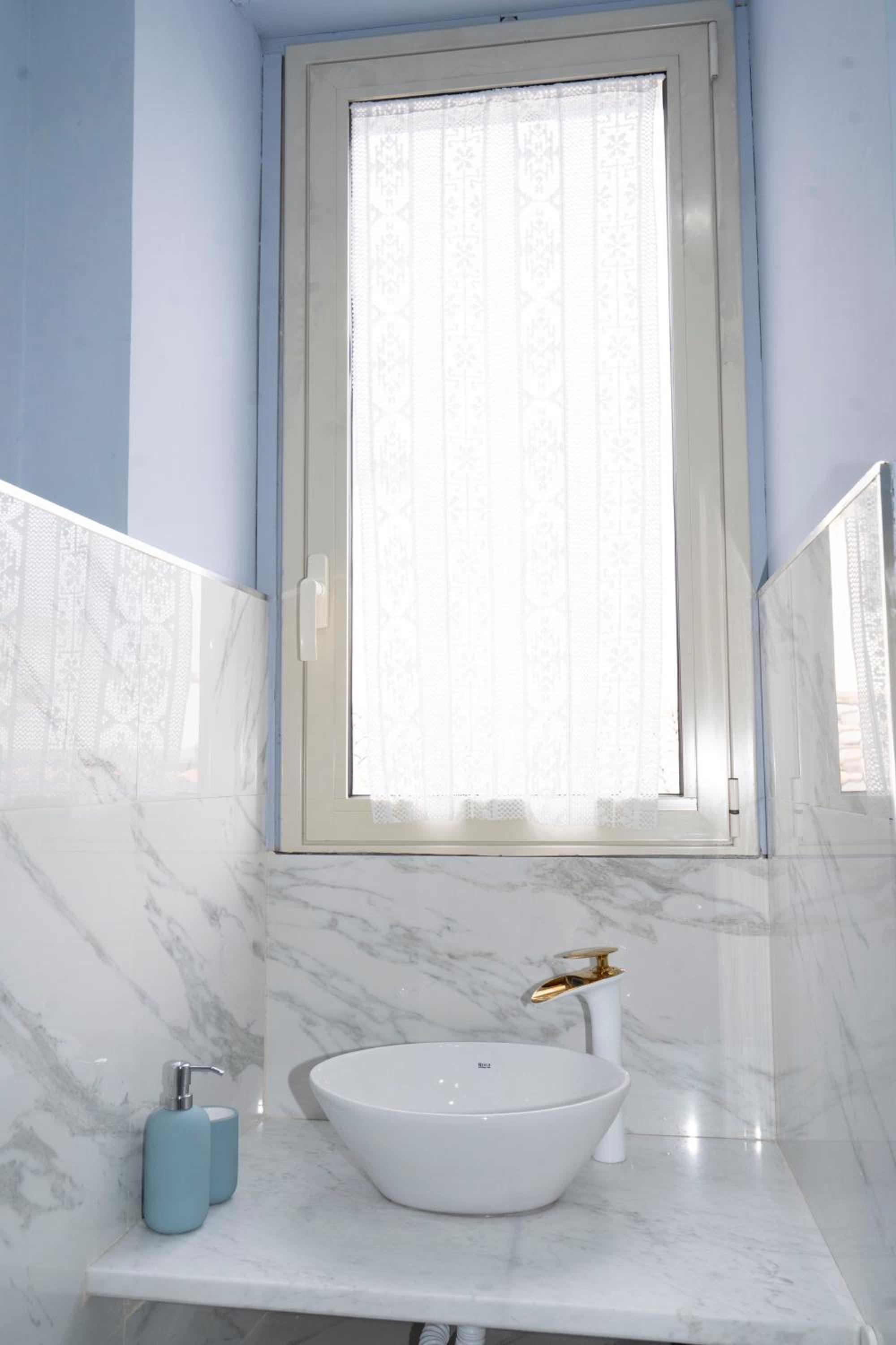 ETNA QUEEN luxury home