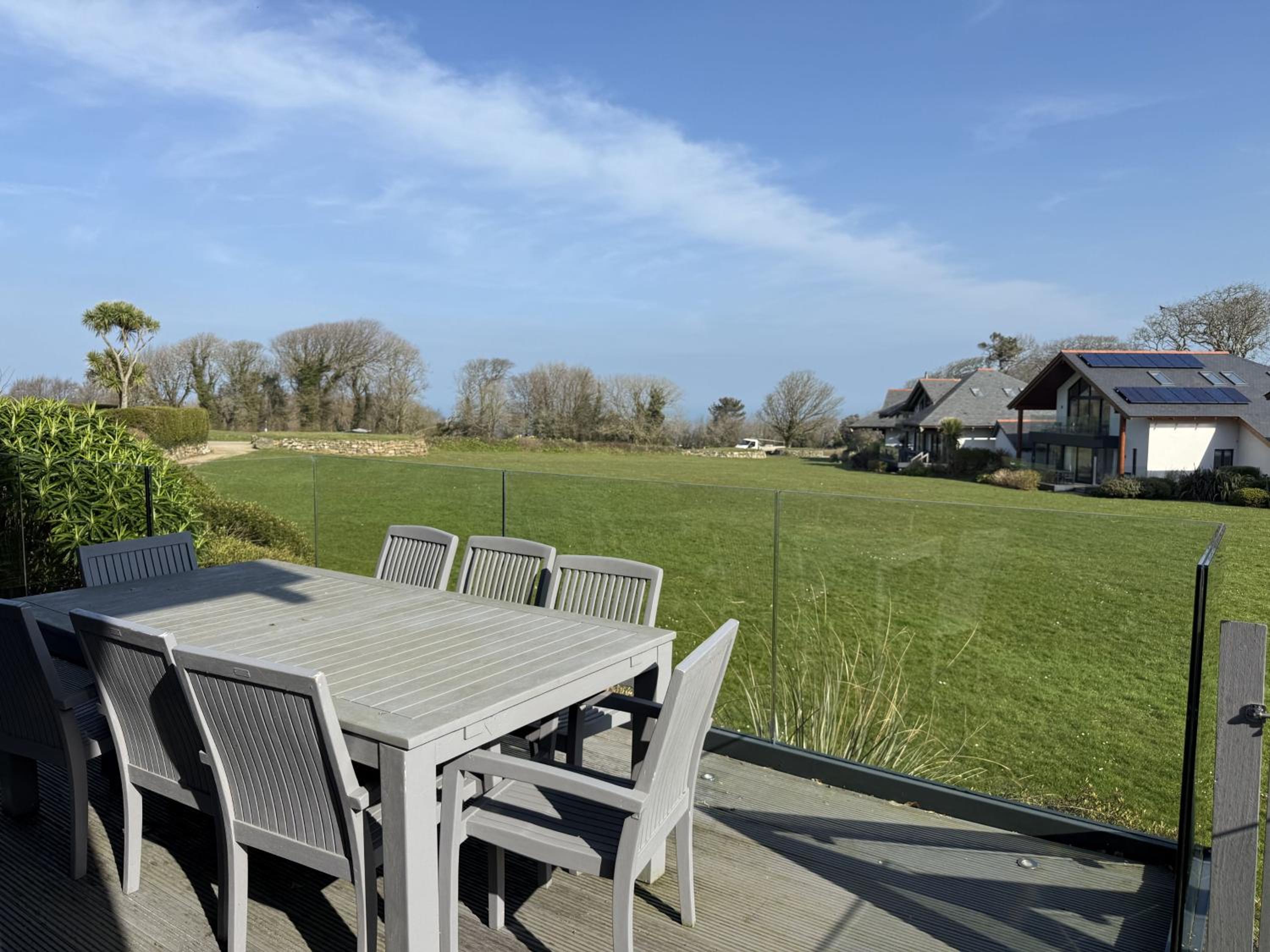Fishers View, Castle Approach, Tregenna Castle