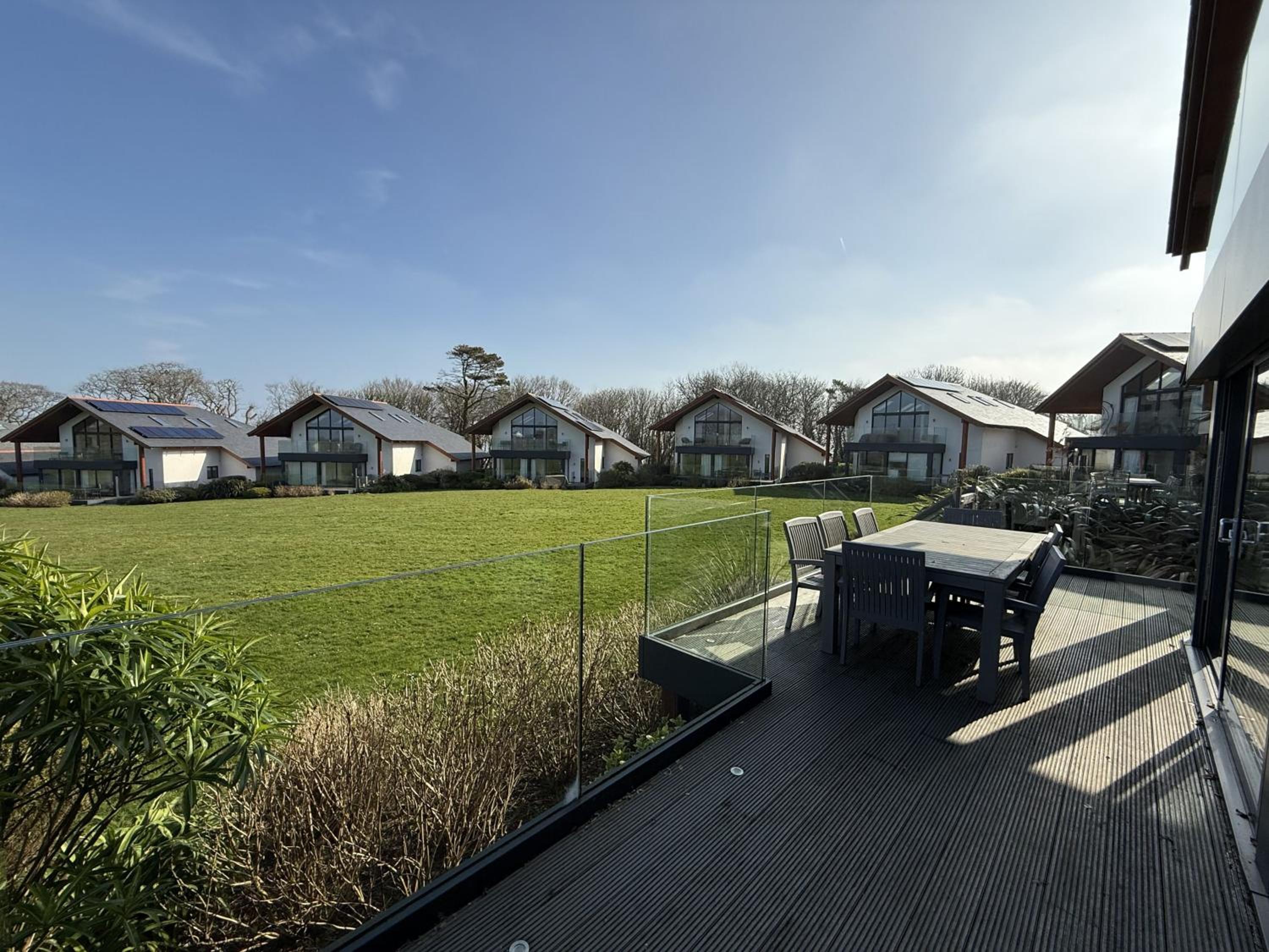 Fishers View, Castle Approach, Tregenna Castle