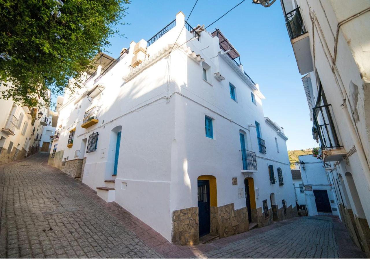 La Montsiña, acogedora casa de estilo mediterráneo