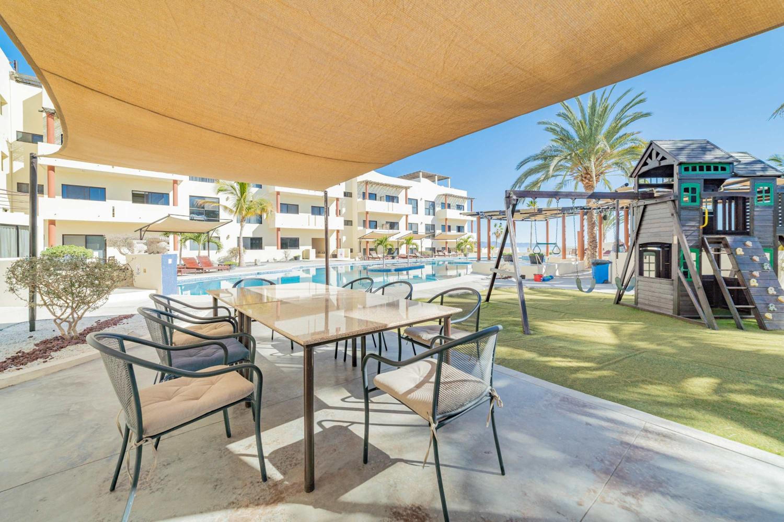 Oceanview condo w Resort amenities Steps to Beach