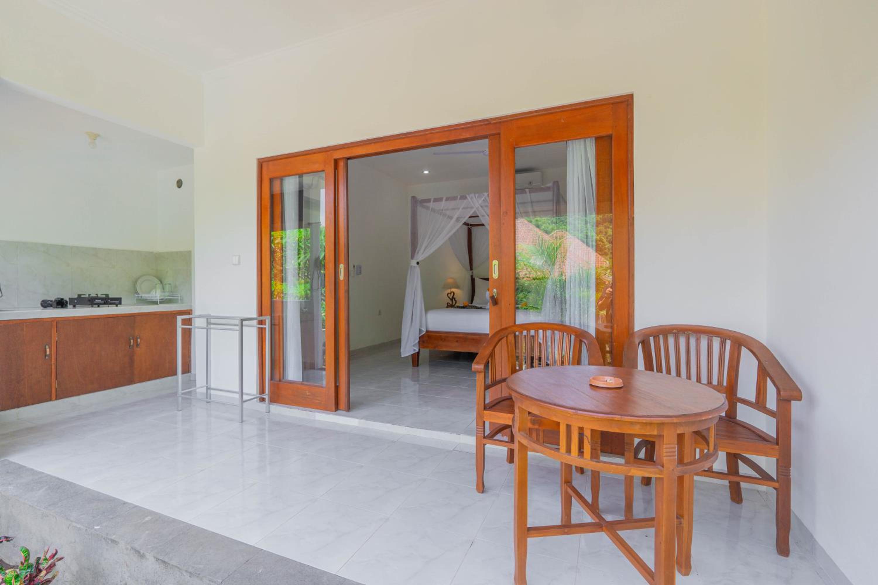 OkaOki Homestay By Bali Cabin