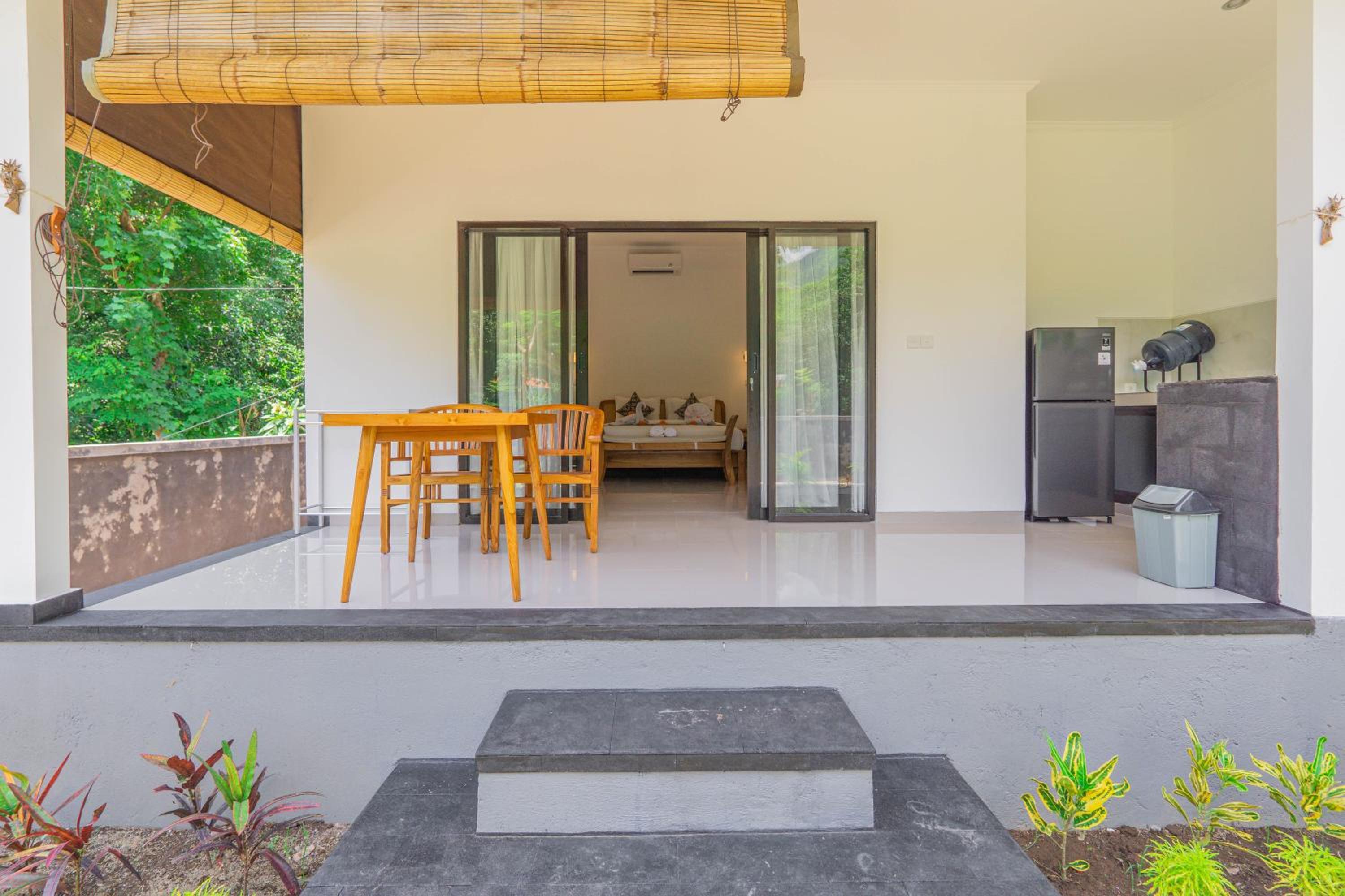 OkaOki Homestay By Bali Cabin
