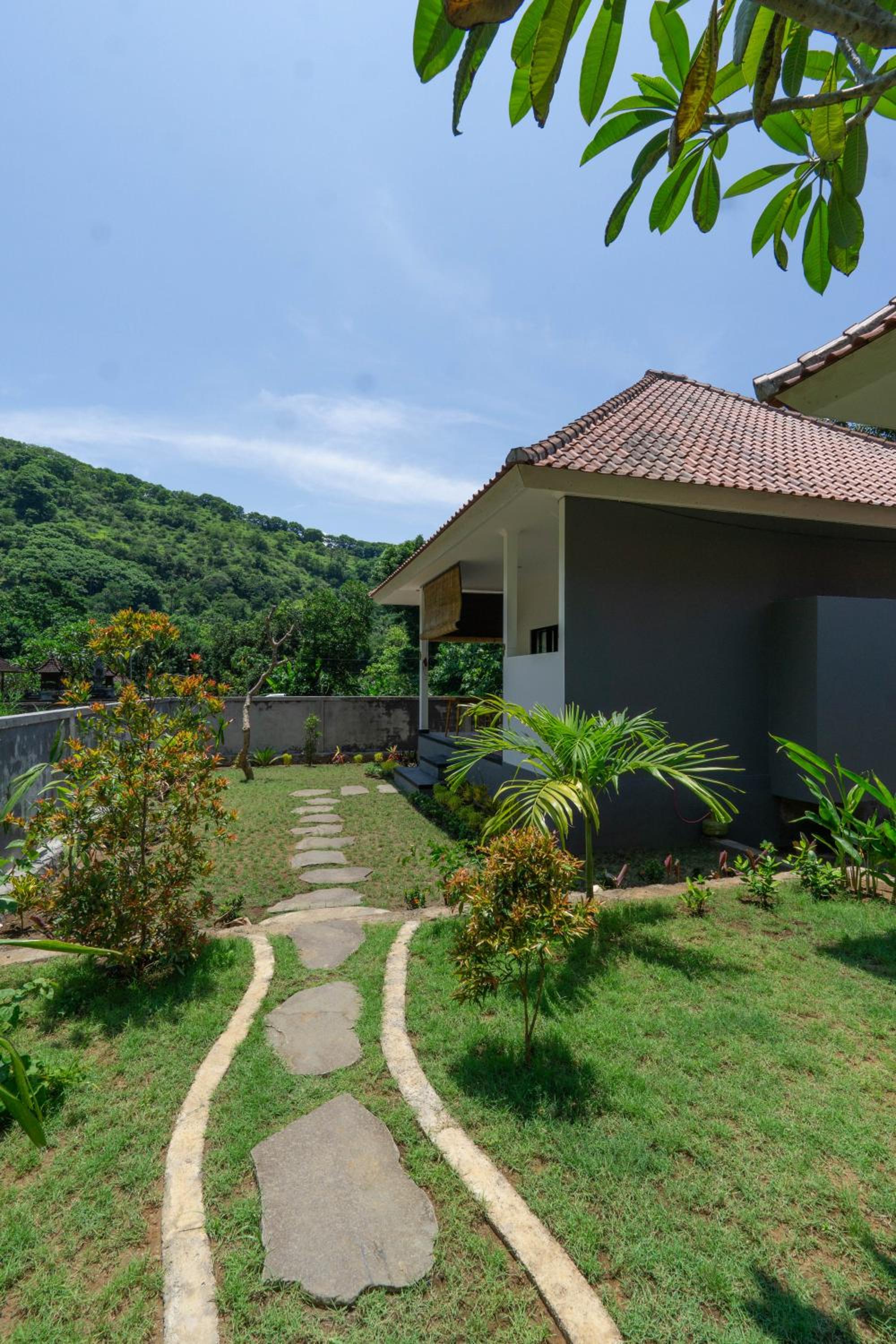 OkaOki Homestay By Bali Cabin