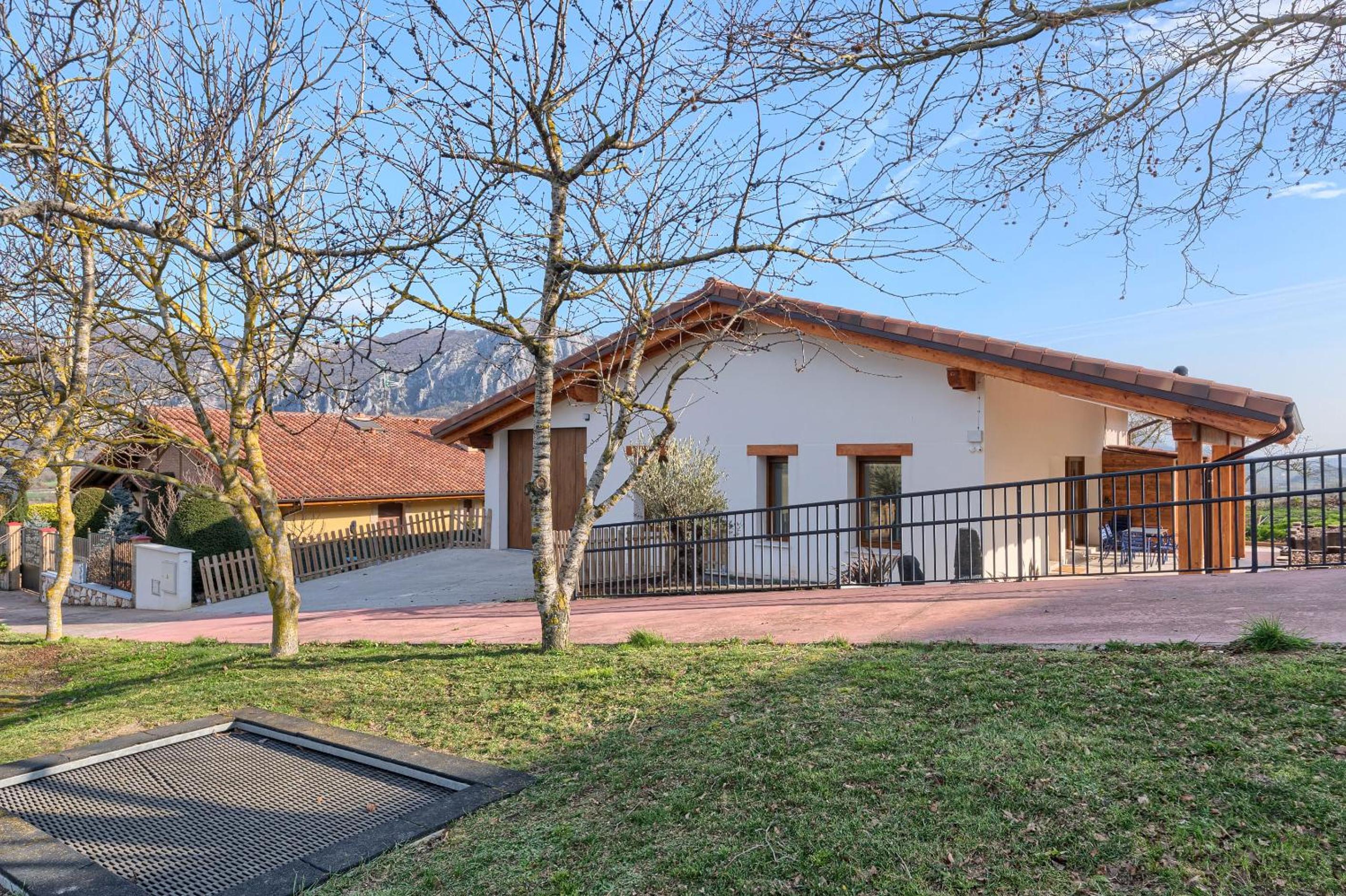 VT Refugio de Paz en la Naturaleza casa Espaciosa para Familias y Grupos
