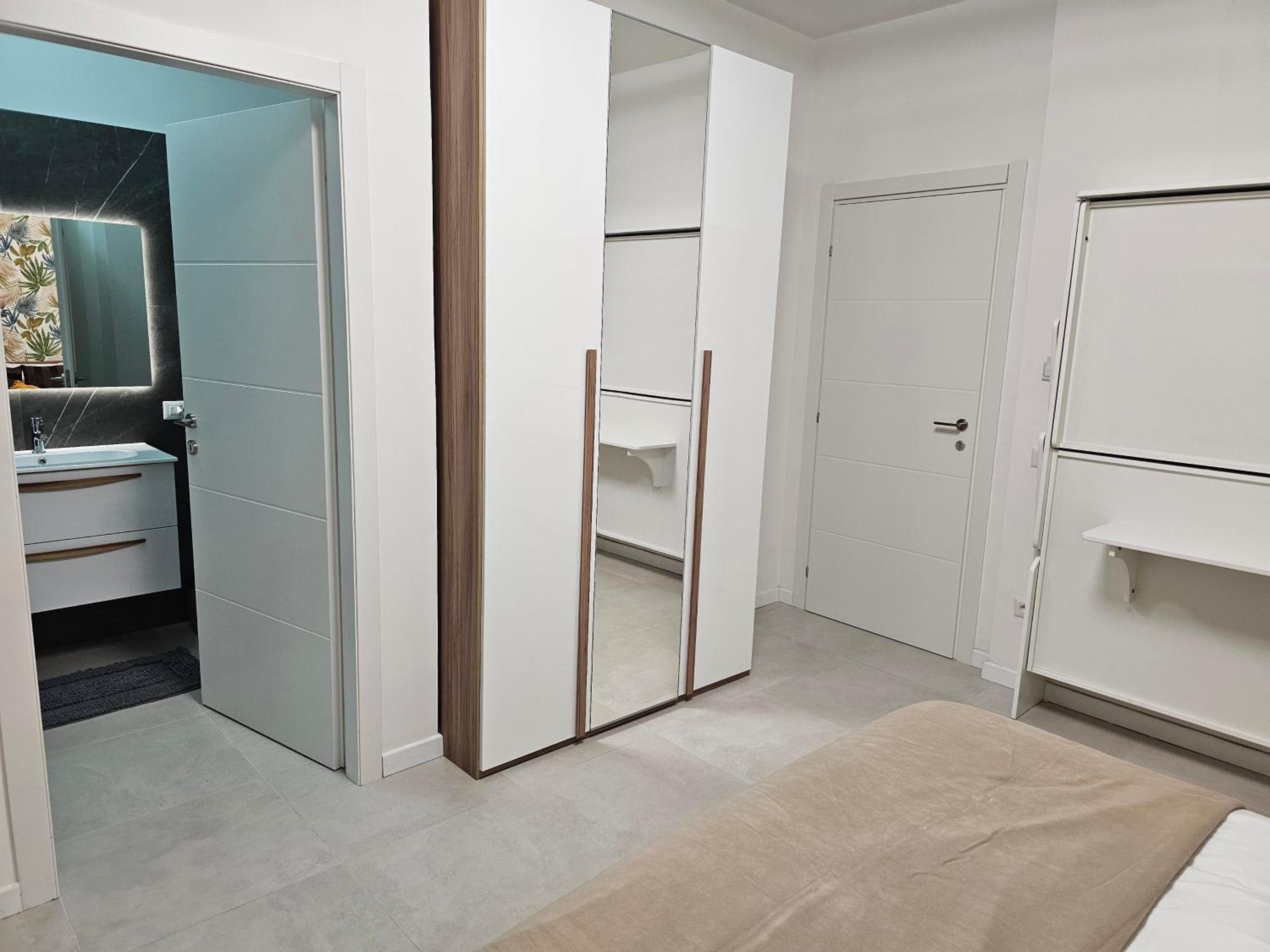 Erminia Suite