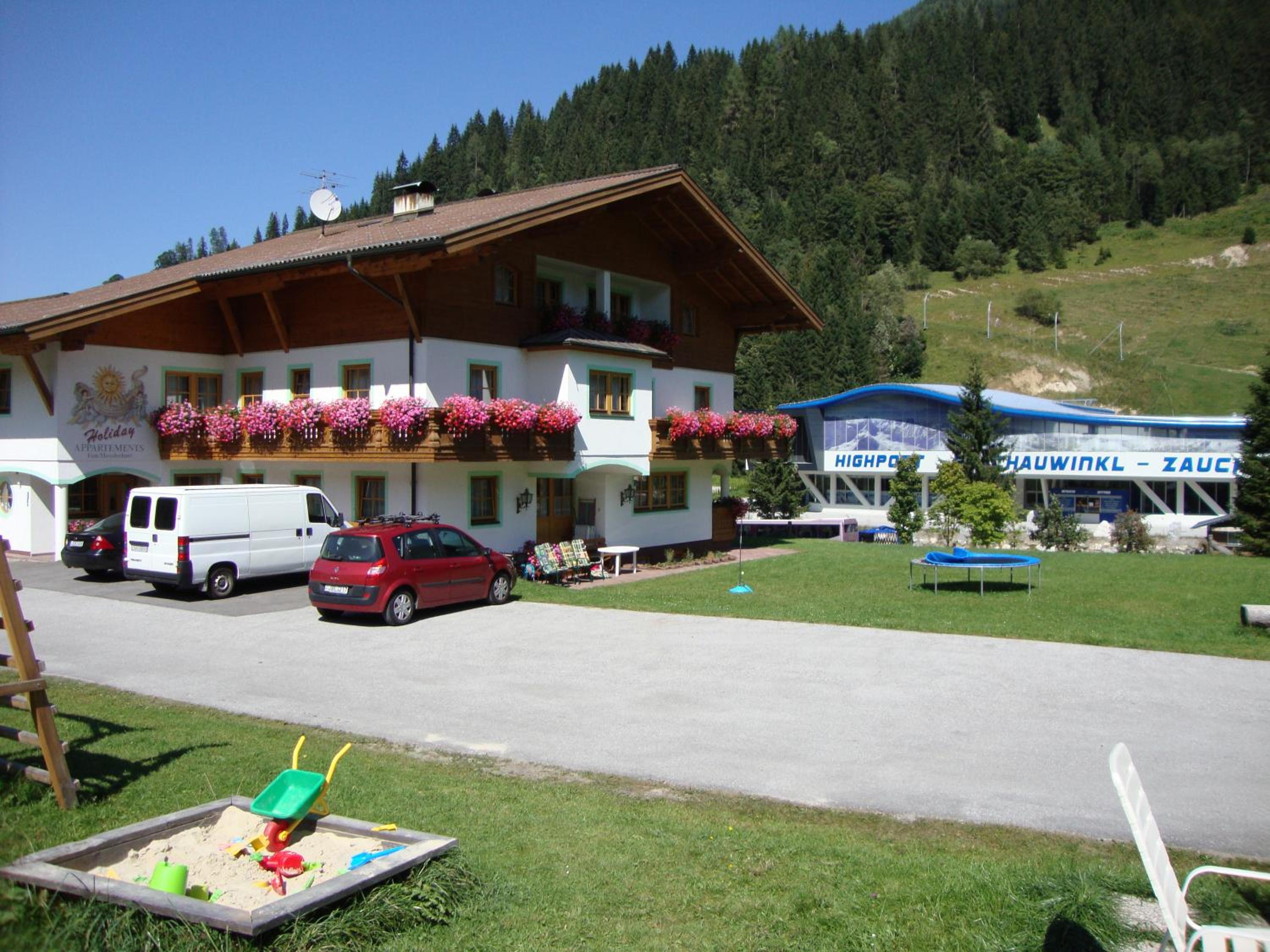 Photo 16