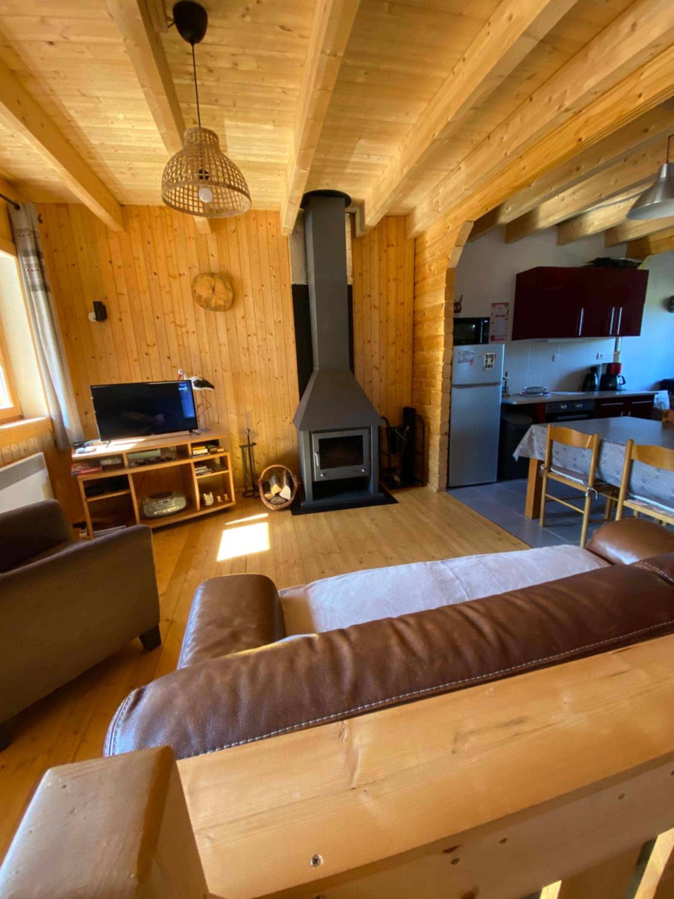 Chalet bois au calme, en lisière de forêt, balcons, sentiers balades Gérardmer & Alsace 