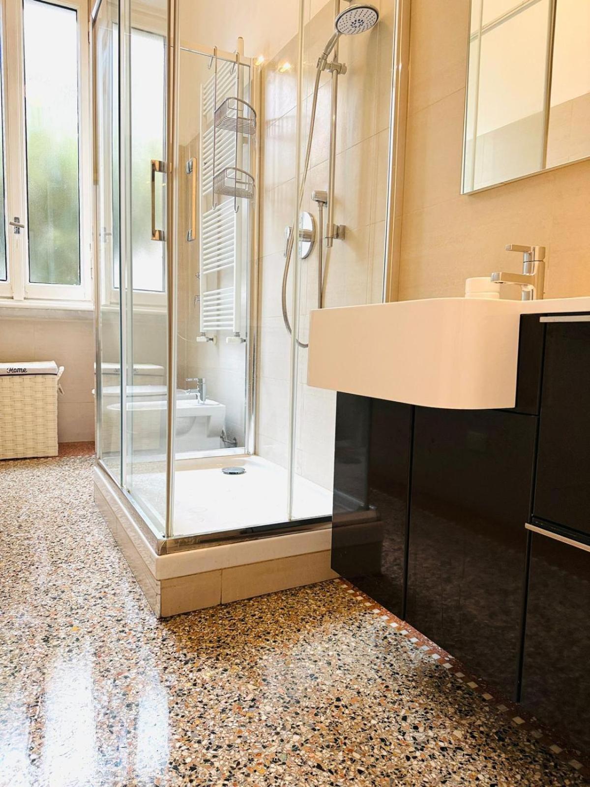 ComeCasa 3 Bedrooms Apartment near Bocconi