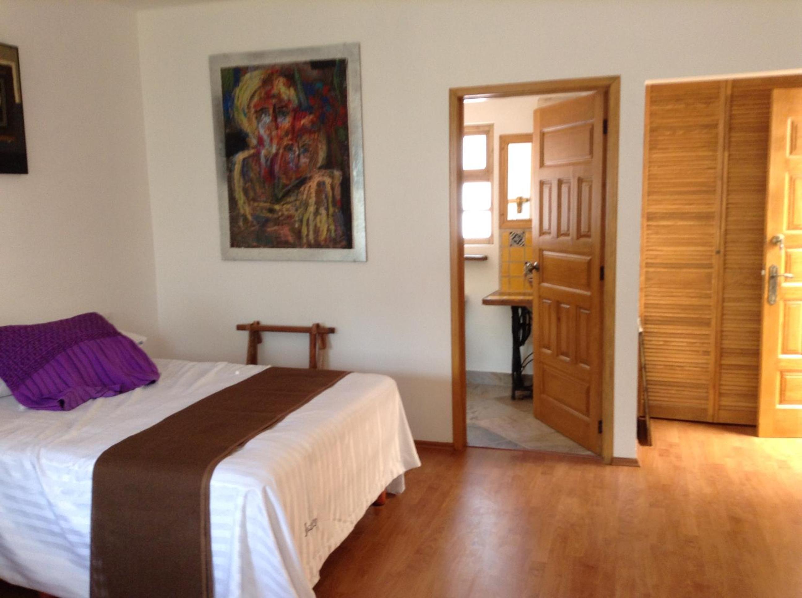 Casa Jacinta Guest House