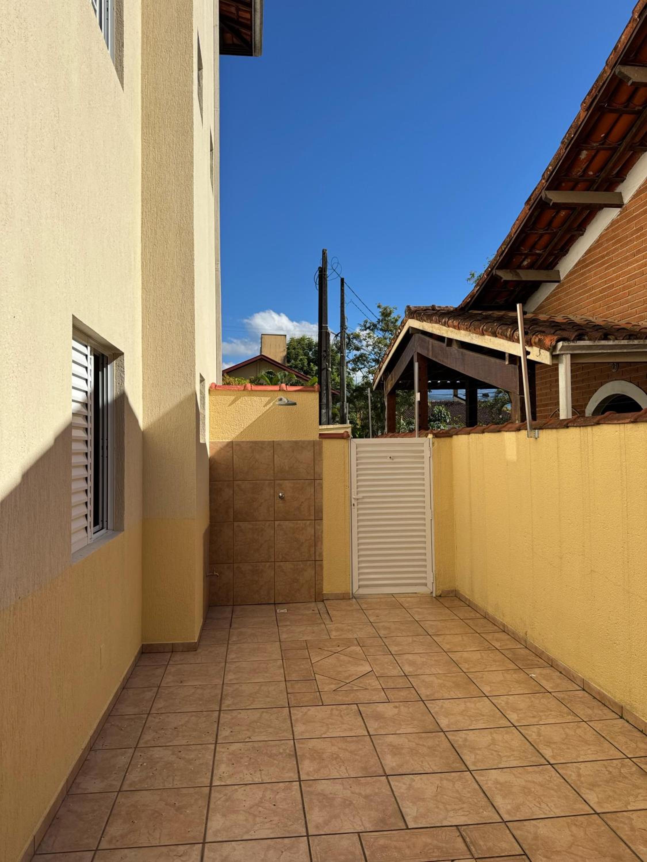 Apartamento Garça Branca - Itaguá