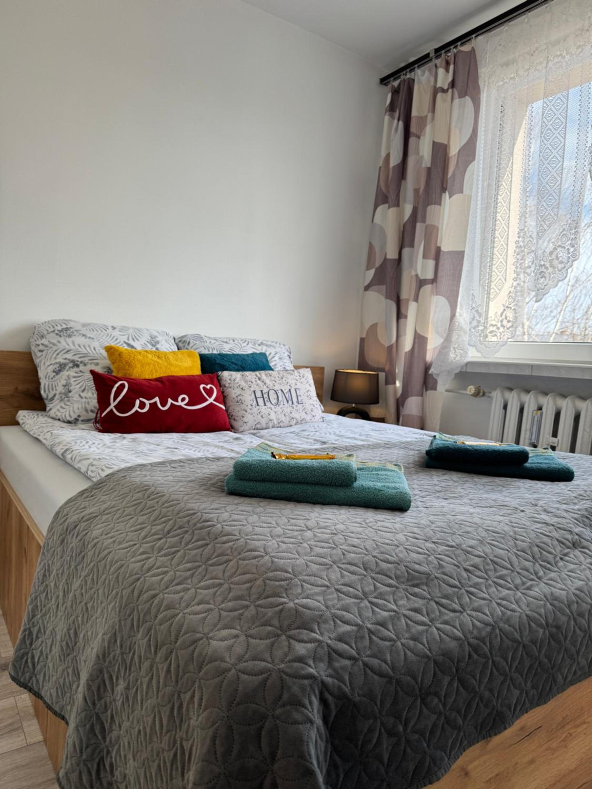 Apartament -Jak w domu- Czeladź 60m2 Centrum Katowic 10km