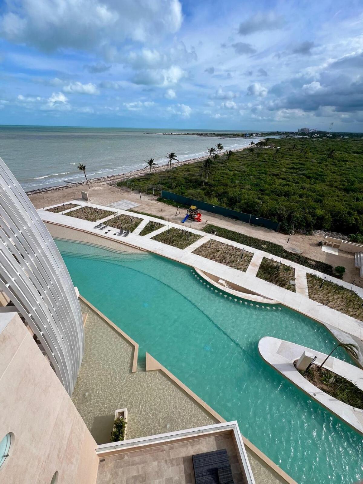 Penthouse Navela 405 by Cercana