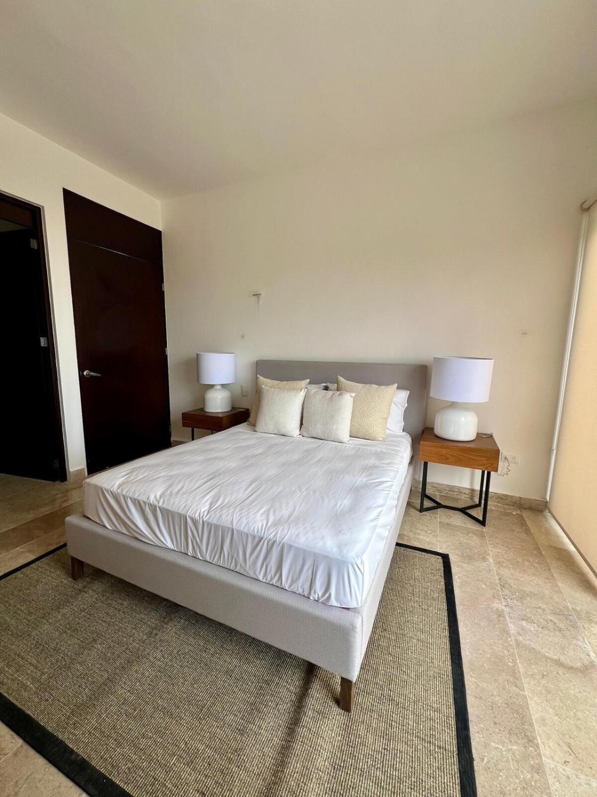 Penthouse Navela 405 by Cercana