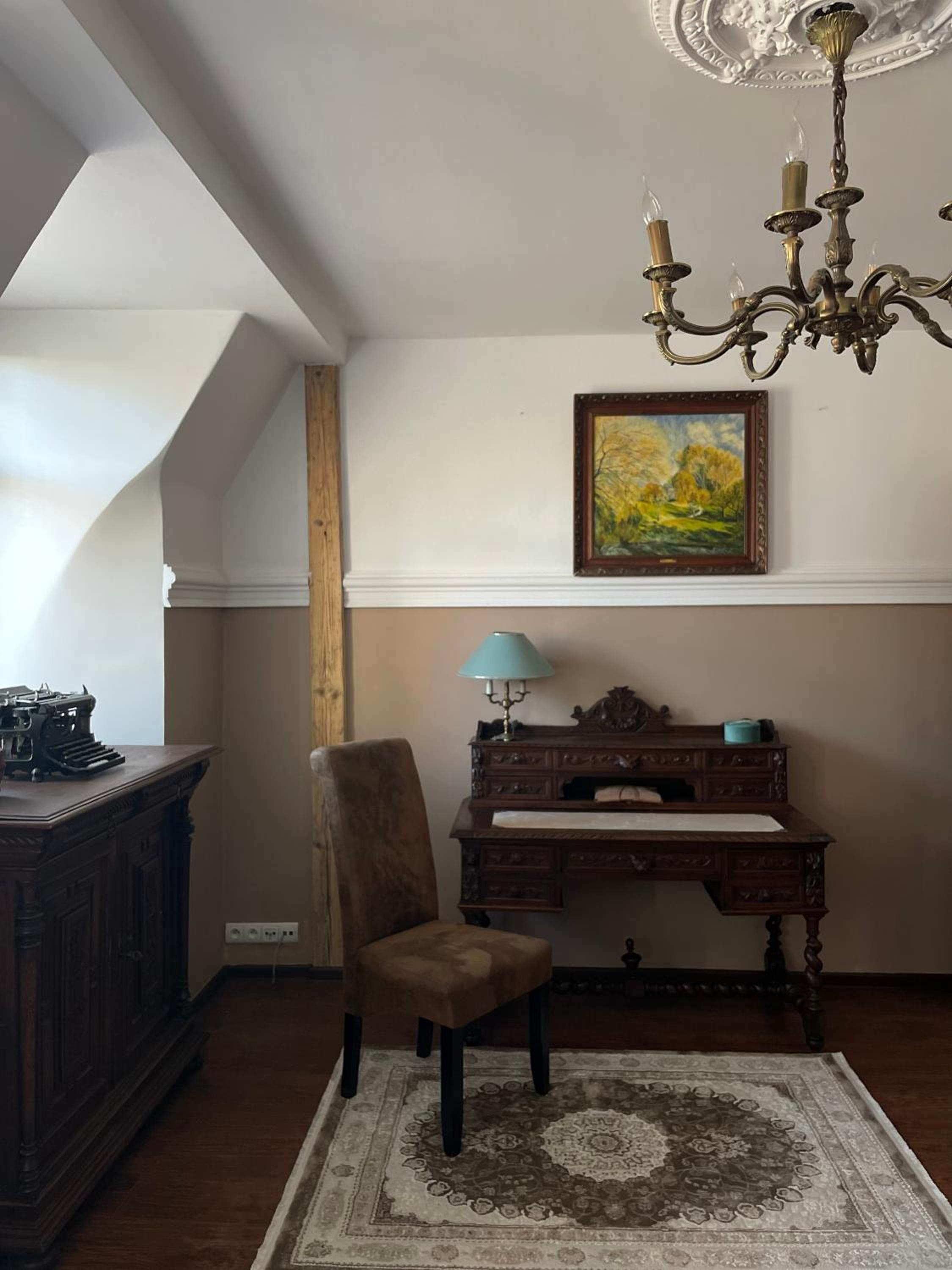Wyjątkowy Apartament w Sercu Jeleniej Góry
