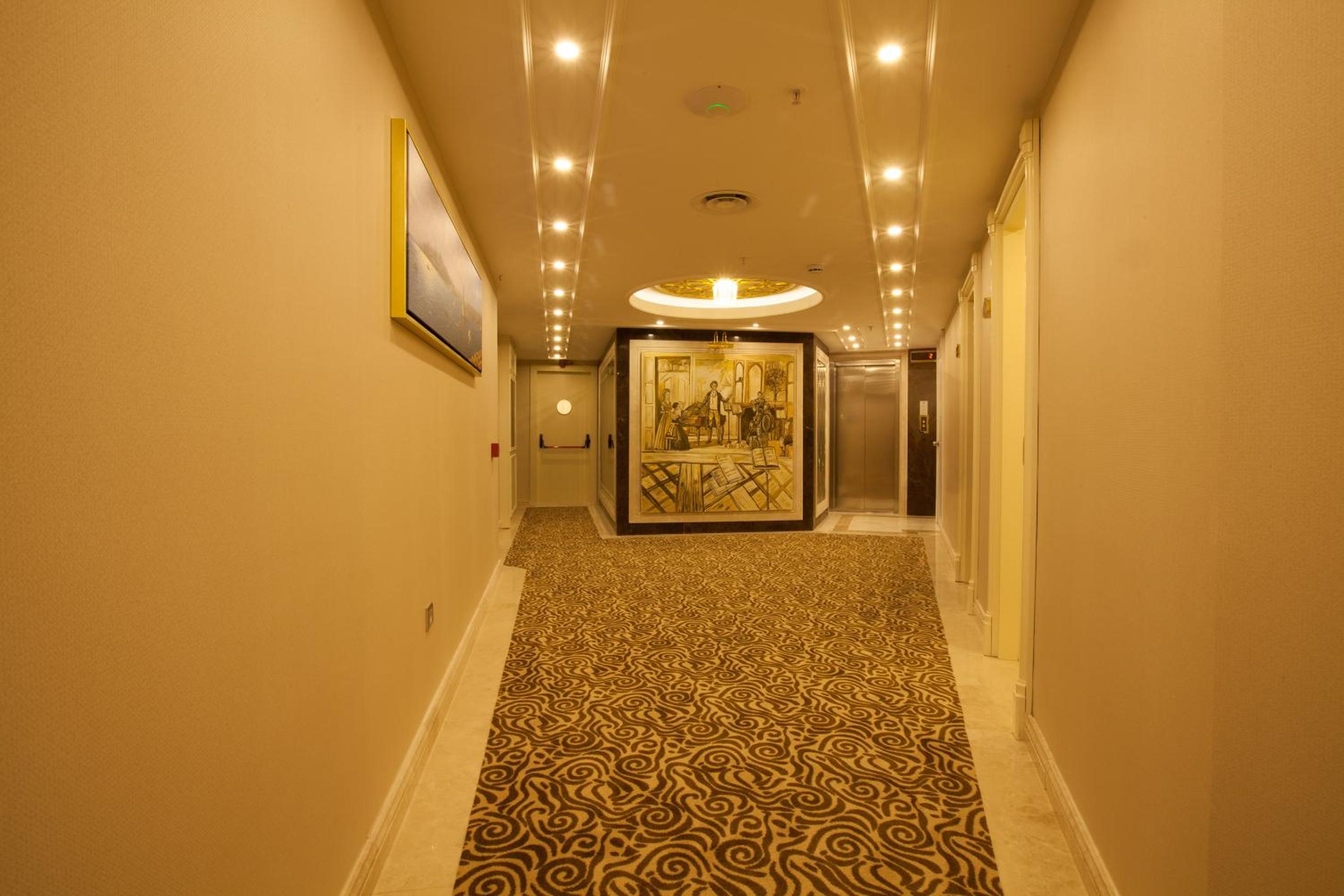 The Barbarossa Istanbul Metro Hotel