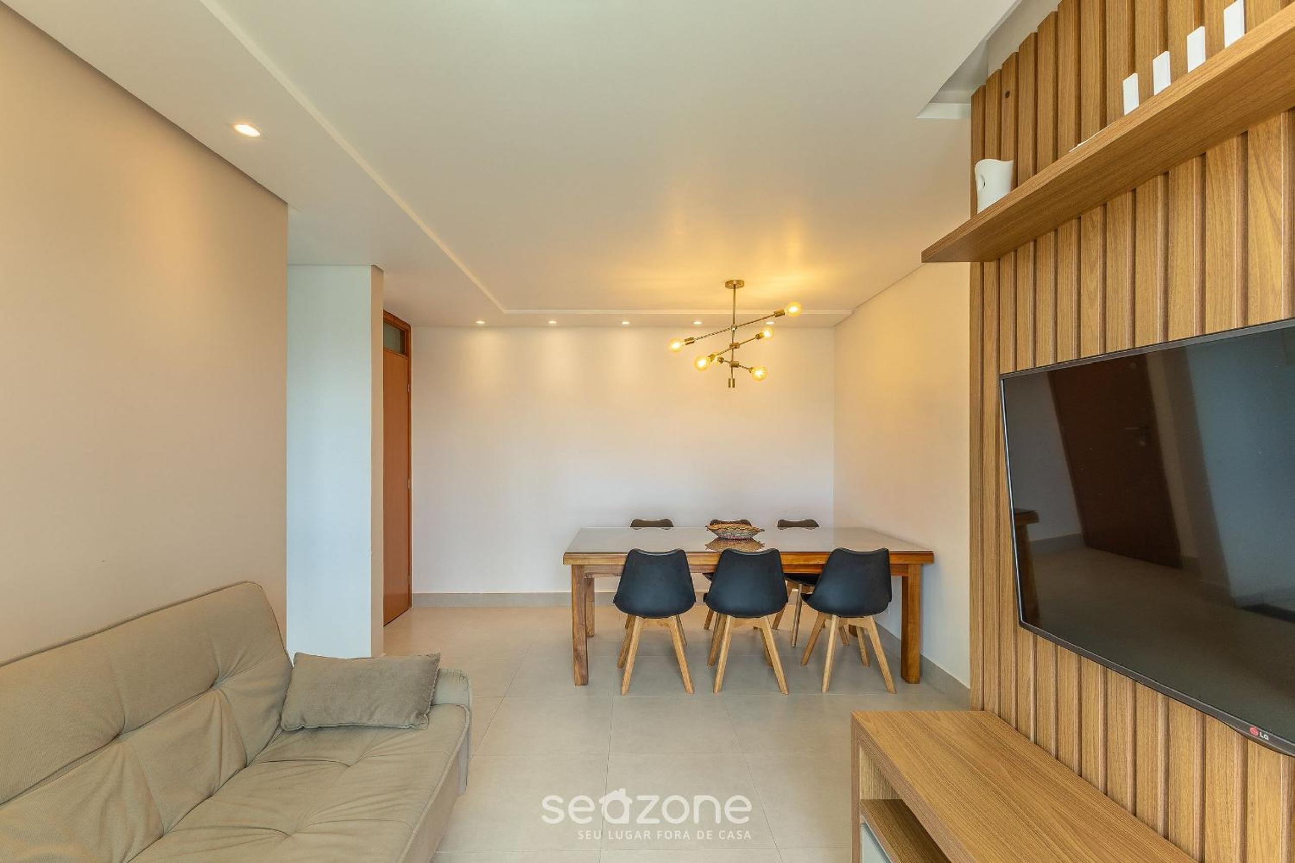 Apart 450m from the beach in Cond. w/ Pool VAR0302