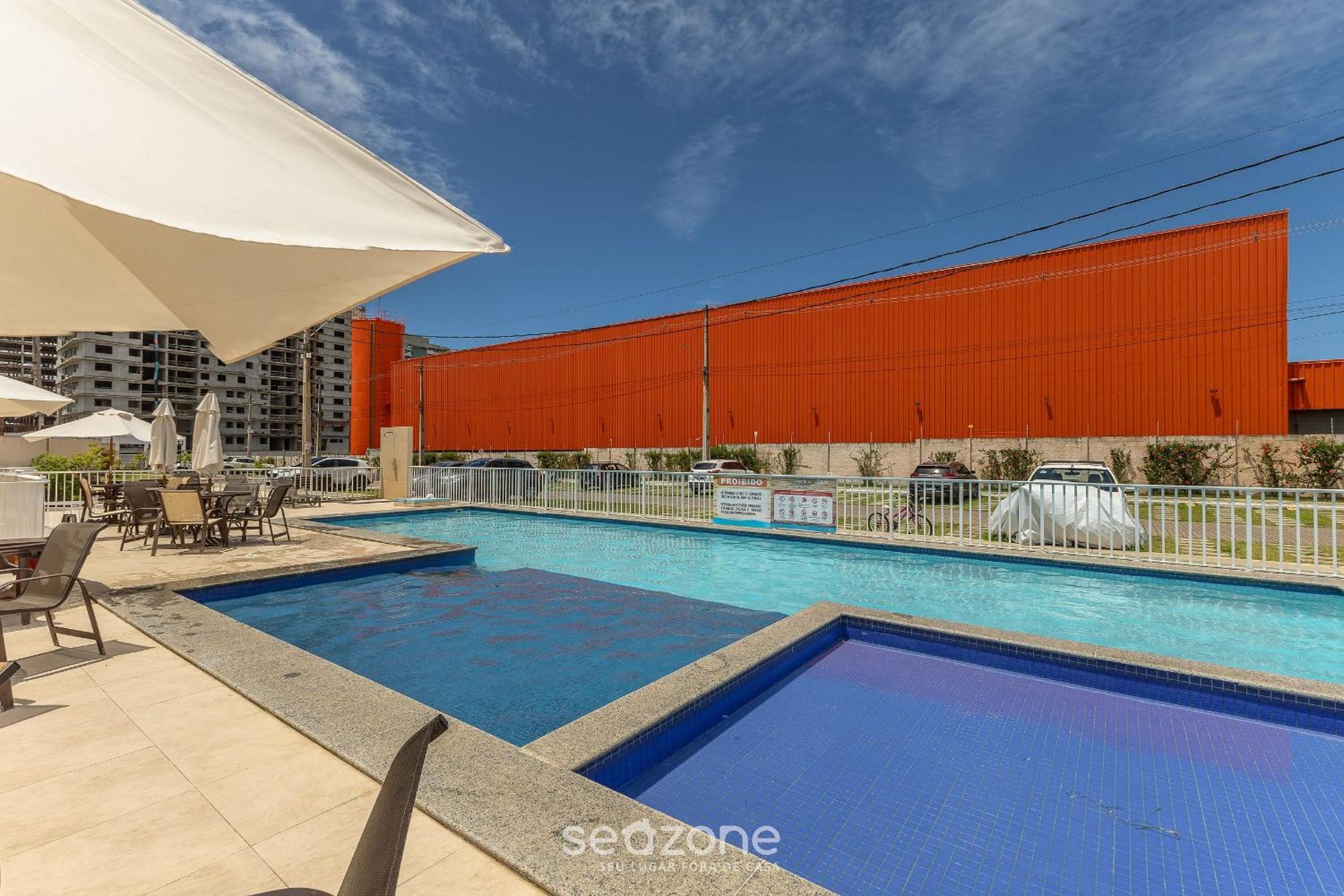 Apart 450m from the beach in Cond. w/ Pool VAR0302