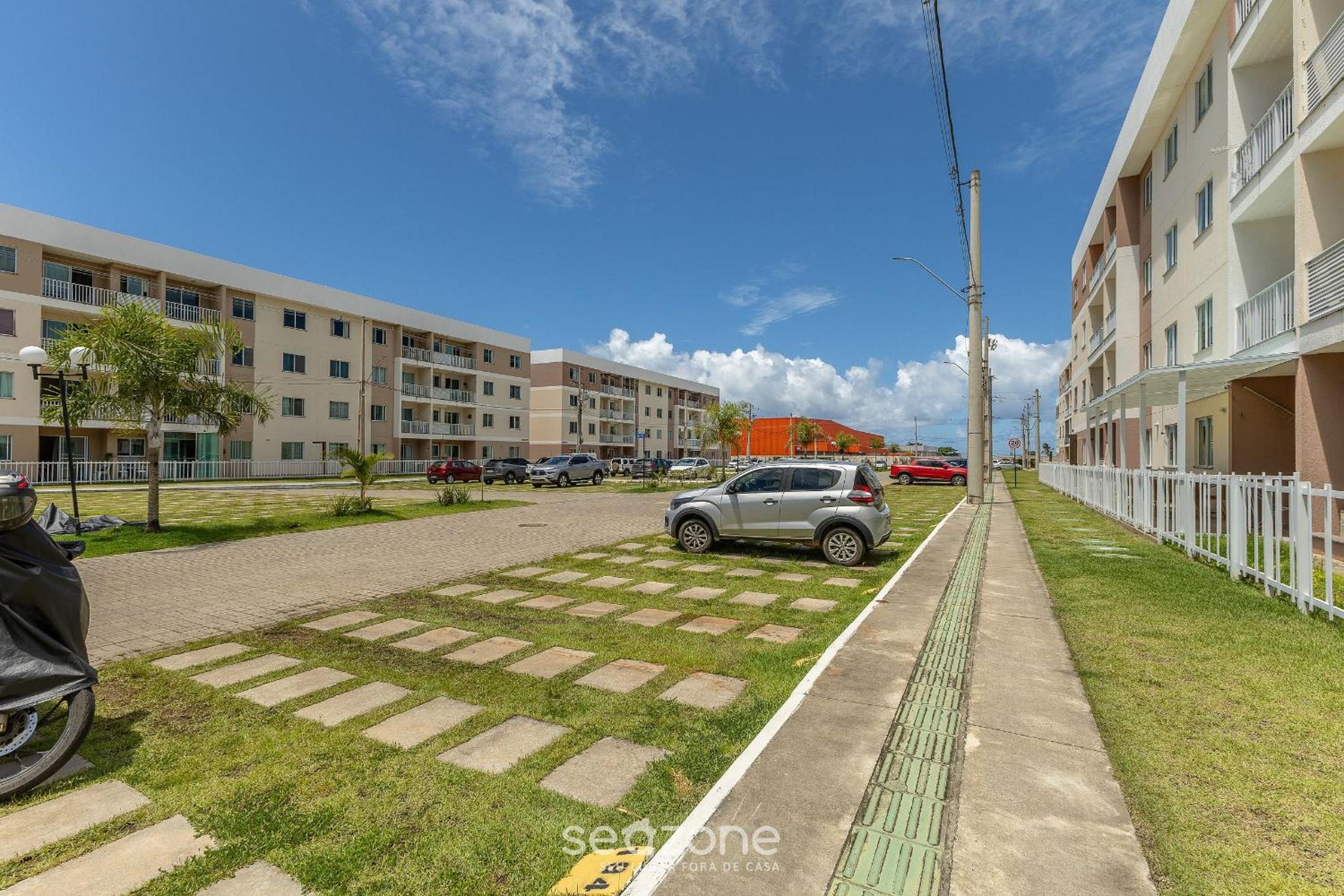 Apart 450m from the beach in Cond. w/ Pool VAR0302