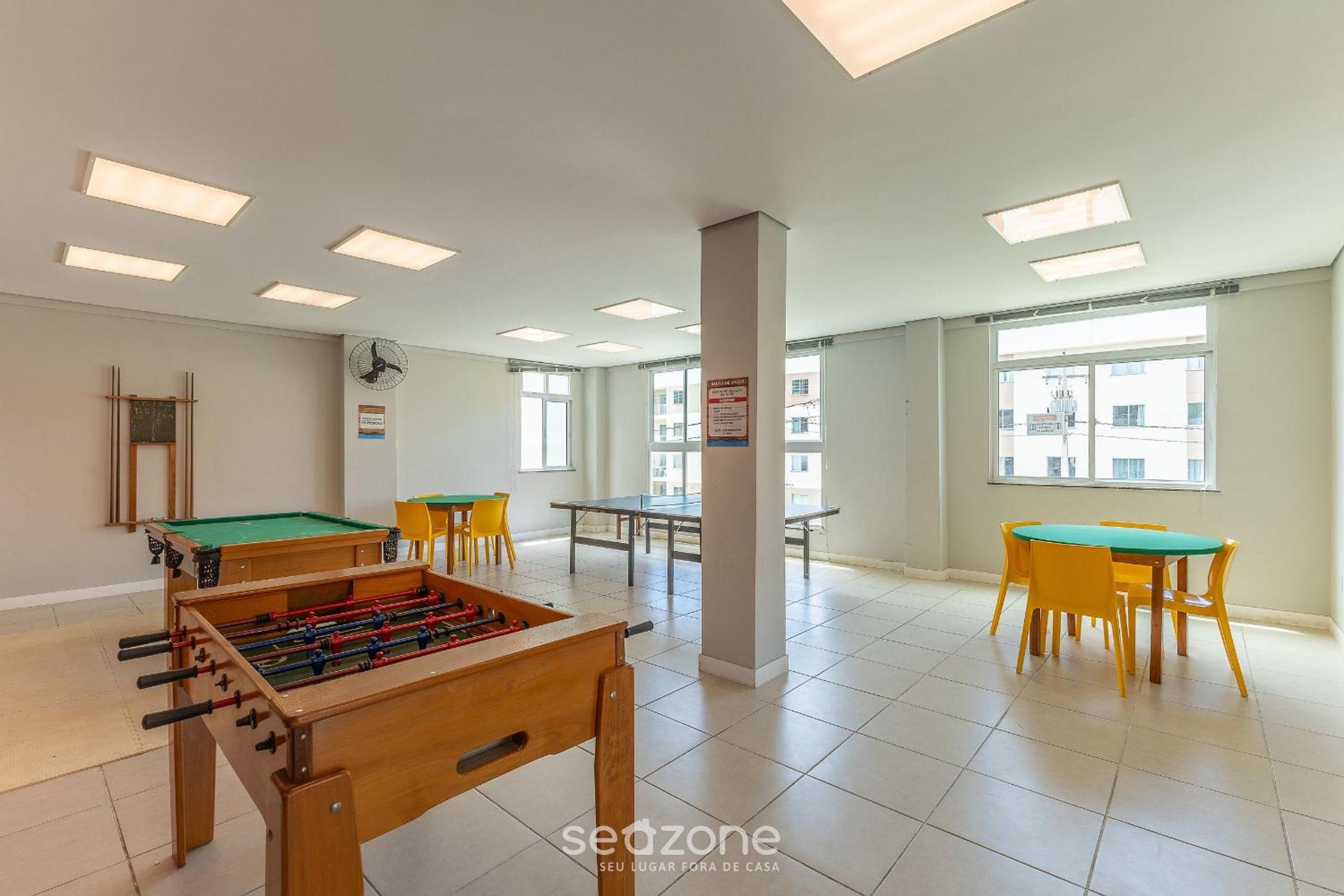 Apart 450m from the beach in Cond. w/ Pool VAR0302