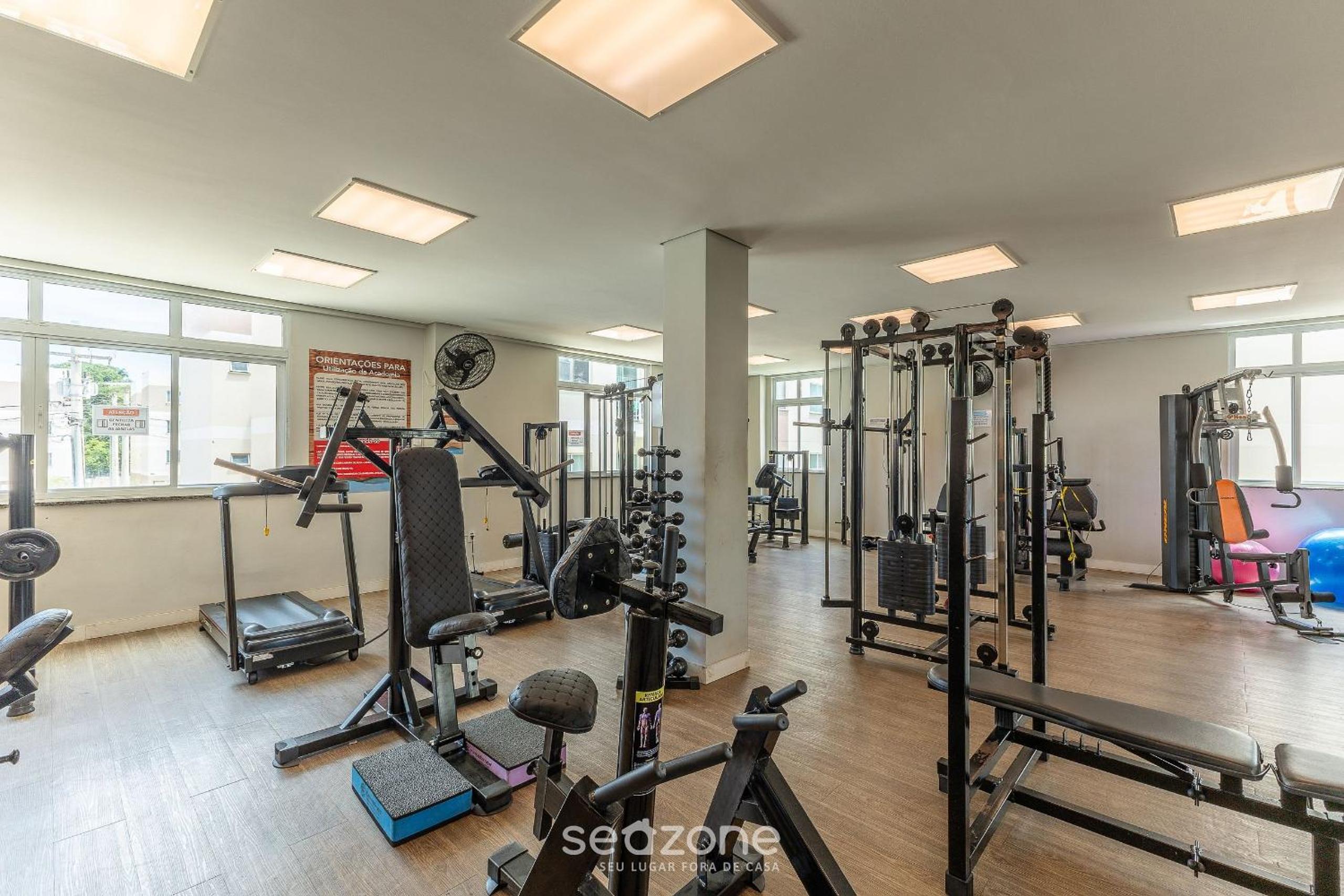 Apart 450m from the beach in Cond. w/ Pool VAR0302