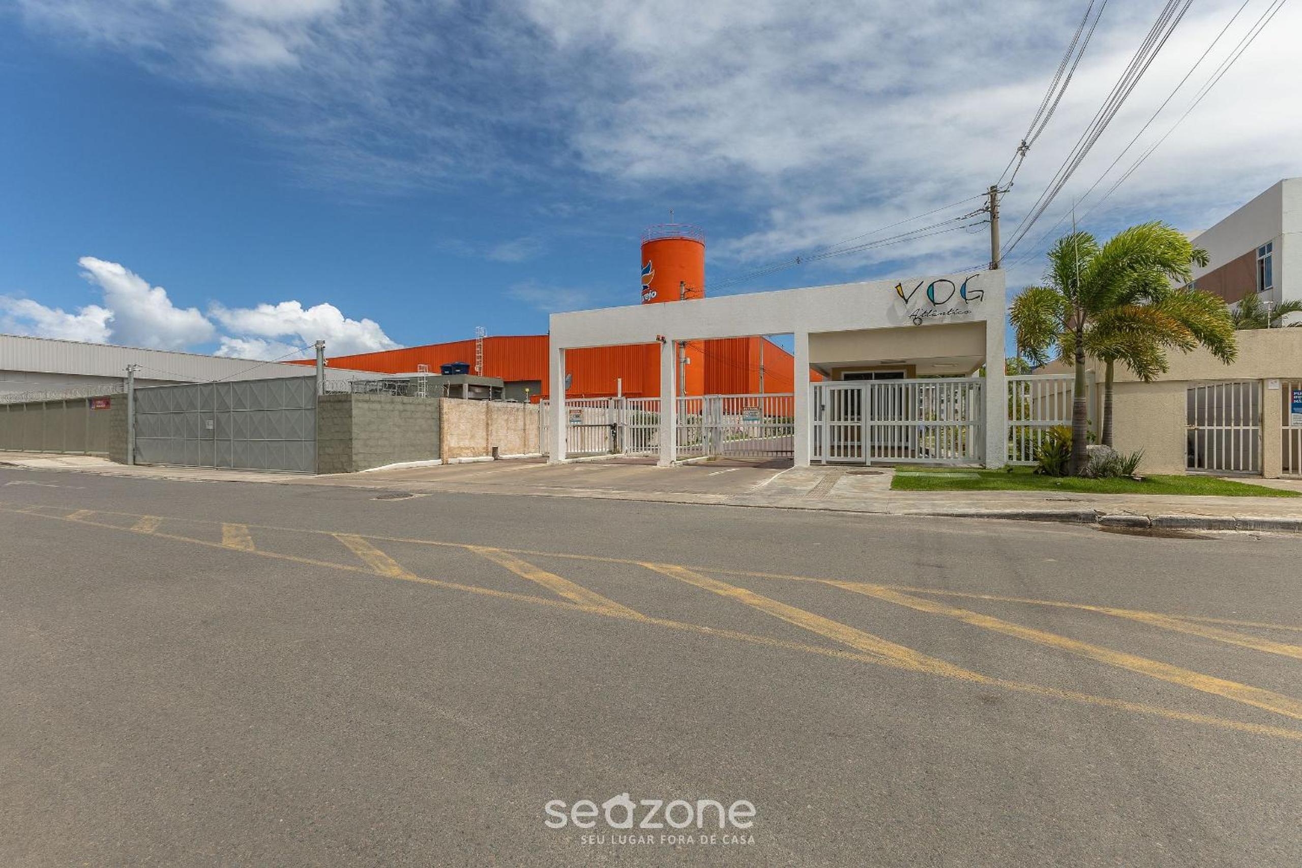 Apart 450m from the beach in Cond. w/ Pool VAR0302