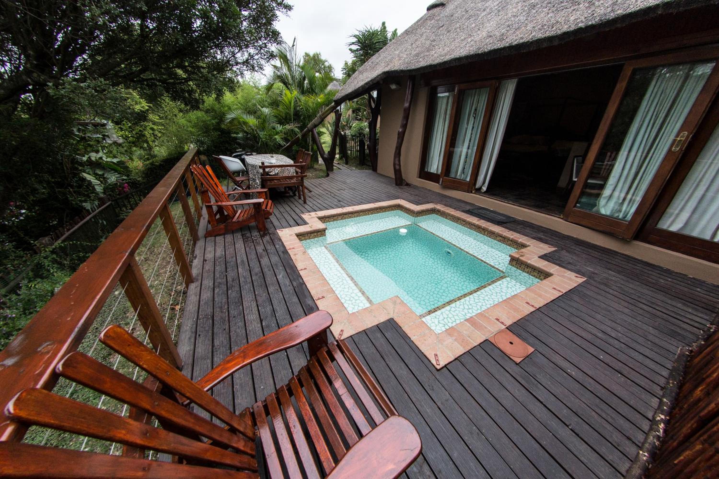Fish Eagle Manor