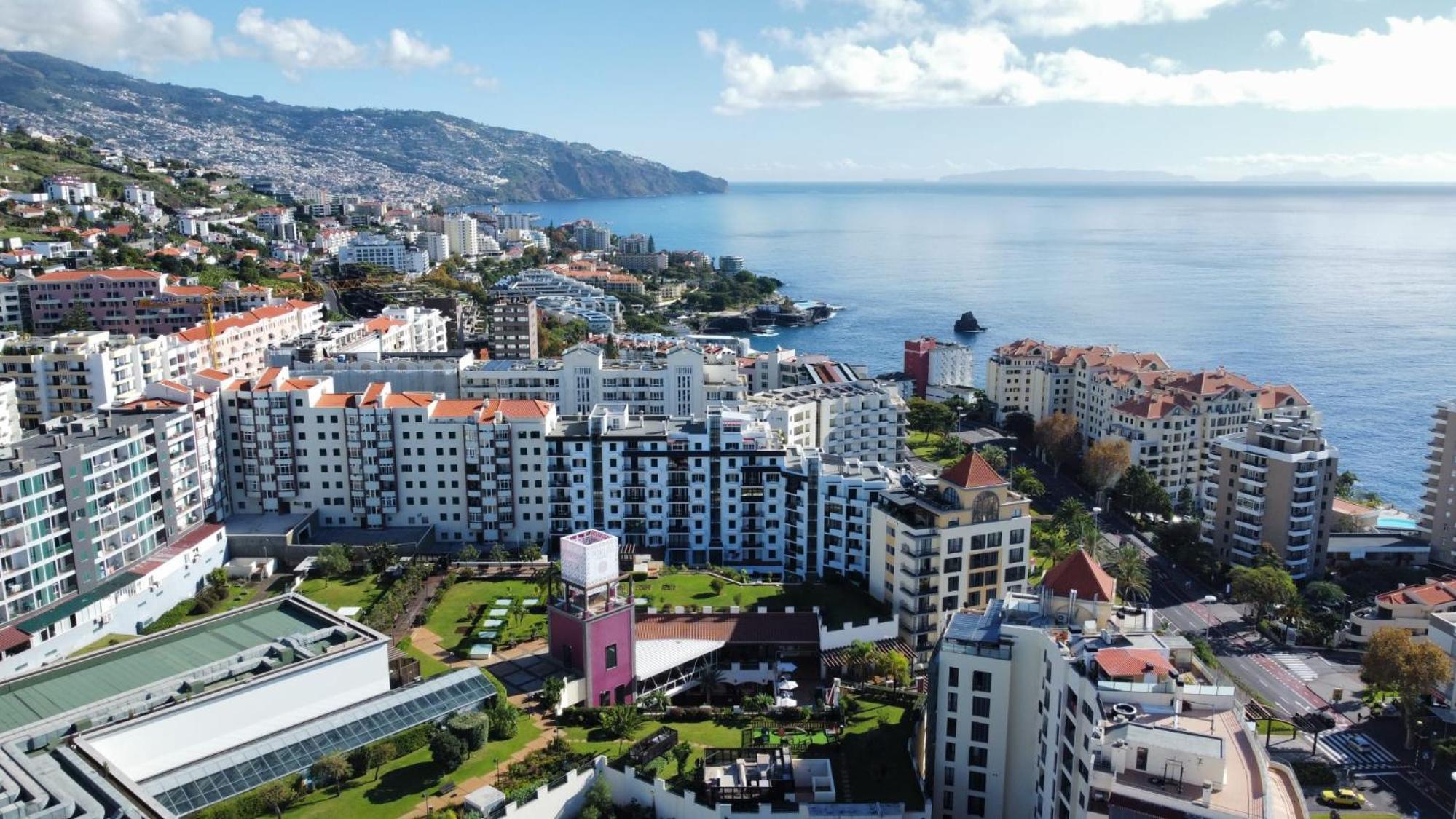 Fórum Madeira Residence